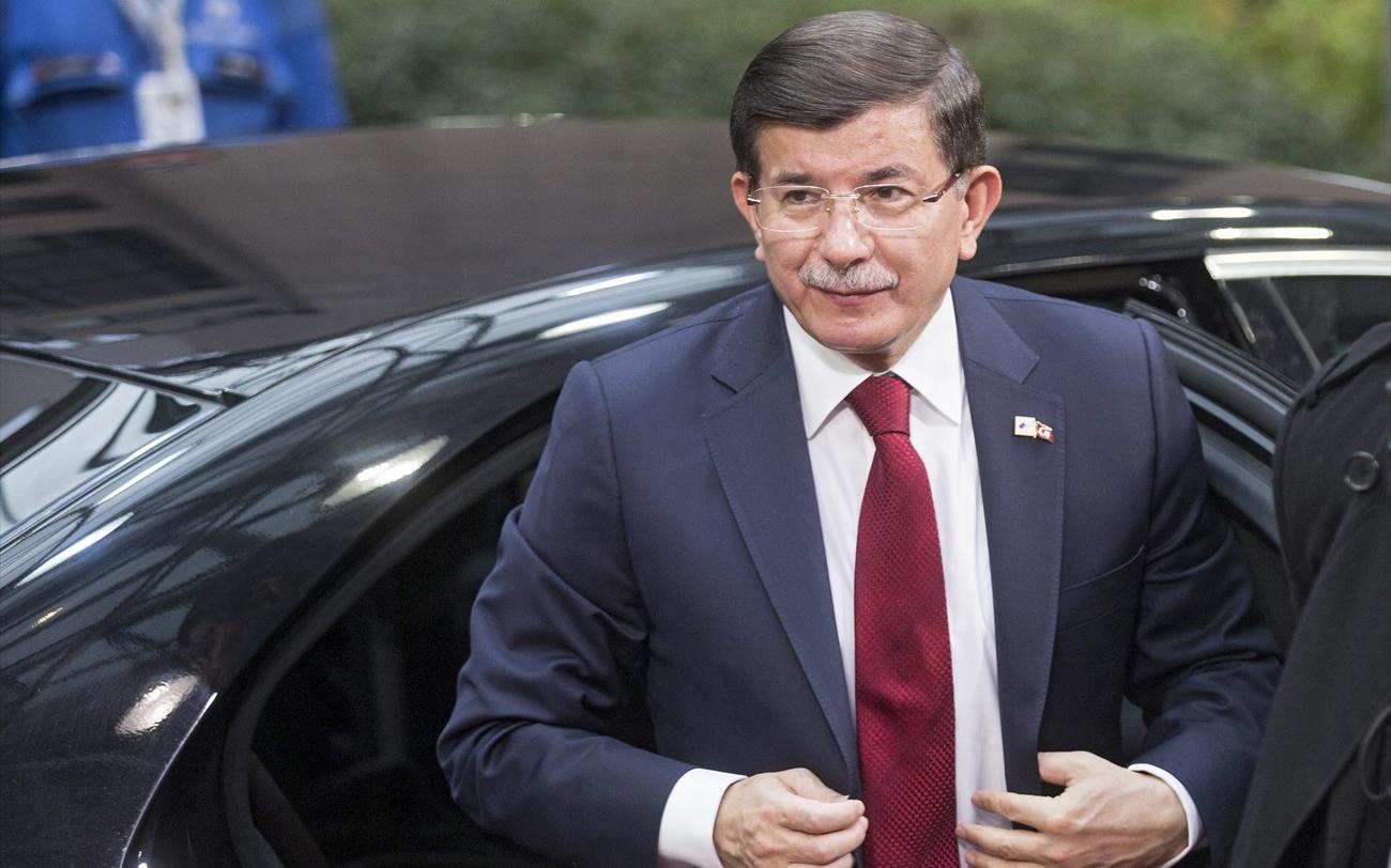 Προειδοποίηση Νταβούτογλου για Μέση Ανατολή: «Είτε θα είμαστε ασφαλείς όλοι μαζί είτε κανείς»