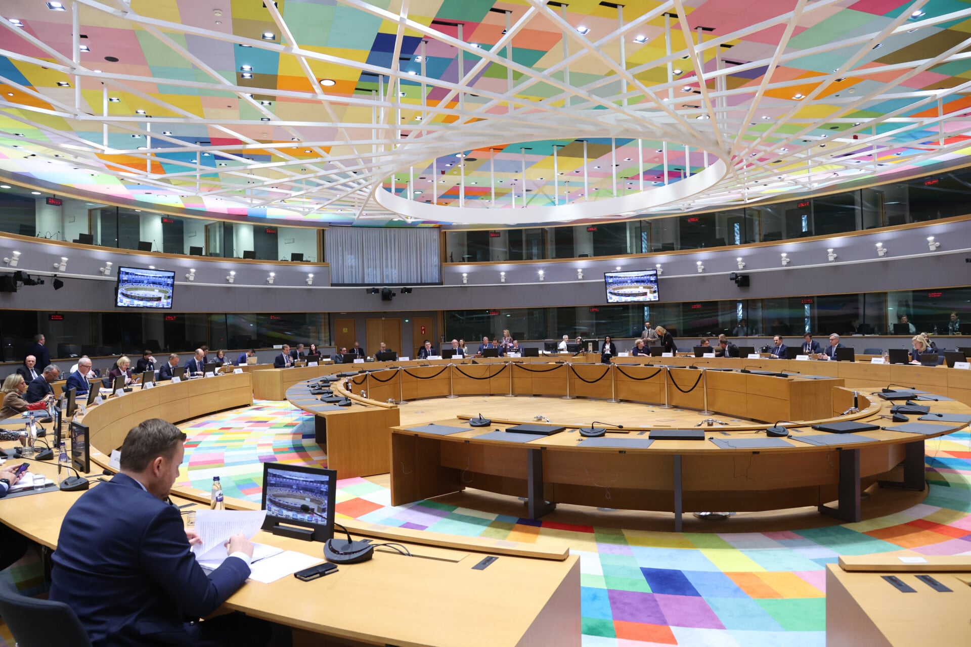 Πράσινο δημοσιονομικό «παράθυρο» για την Ελλάδα: Τι φέρνει η