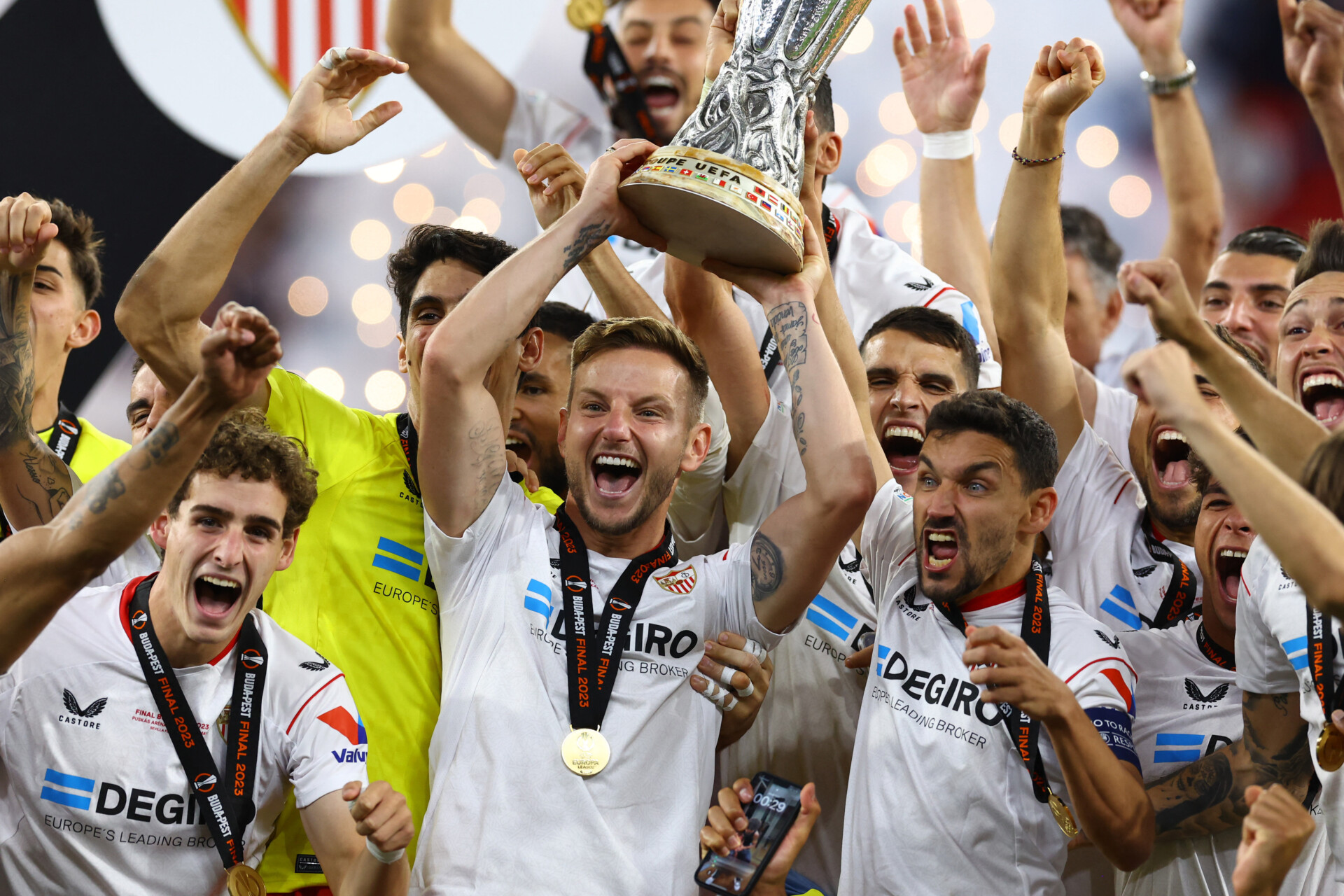 Και στο τέλος το Europa League πηγαίνει στη Σεβίλλη…