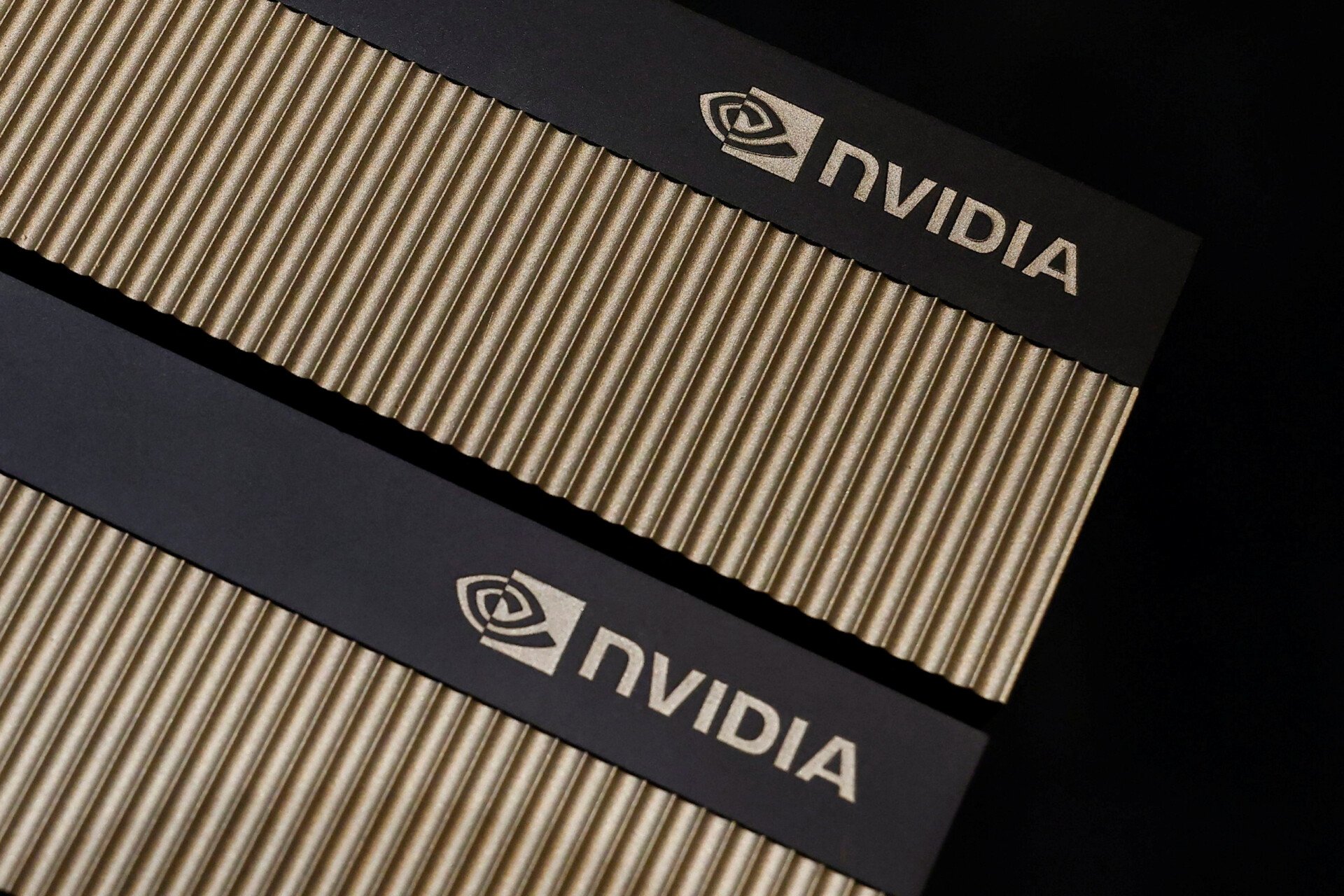 Νέο chipset τεχνητής νοημοσύνης σε οικονομική προσφορά για την αγορά της Κίνας από την Nvidia
