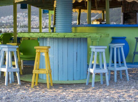 Μπαρ στην παραλία - beach bar