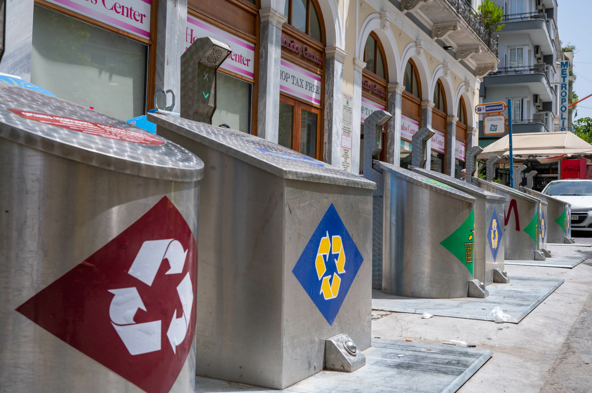 Primăria Atenei: Informare privind colectarea deșeurilor pe 9 aprilie  