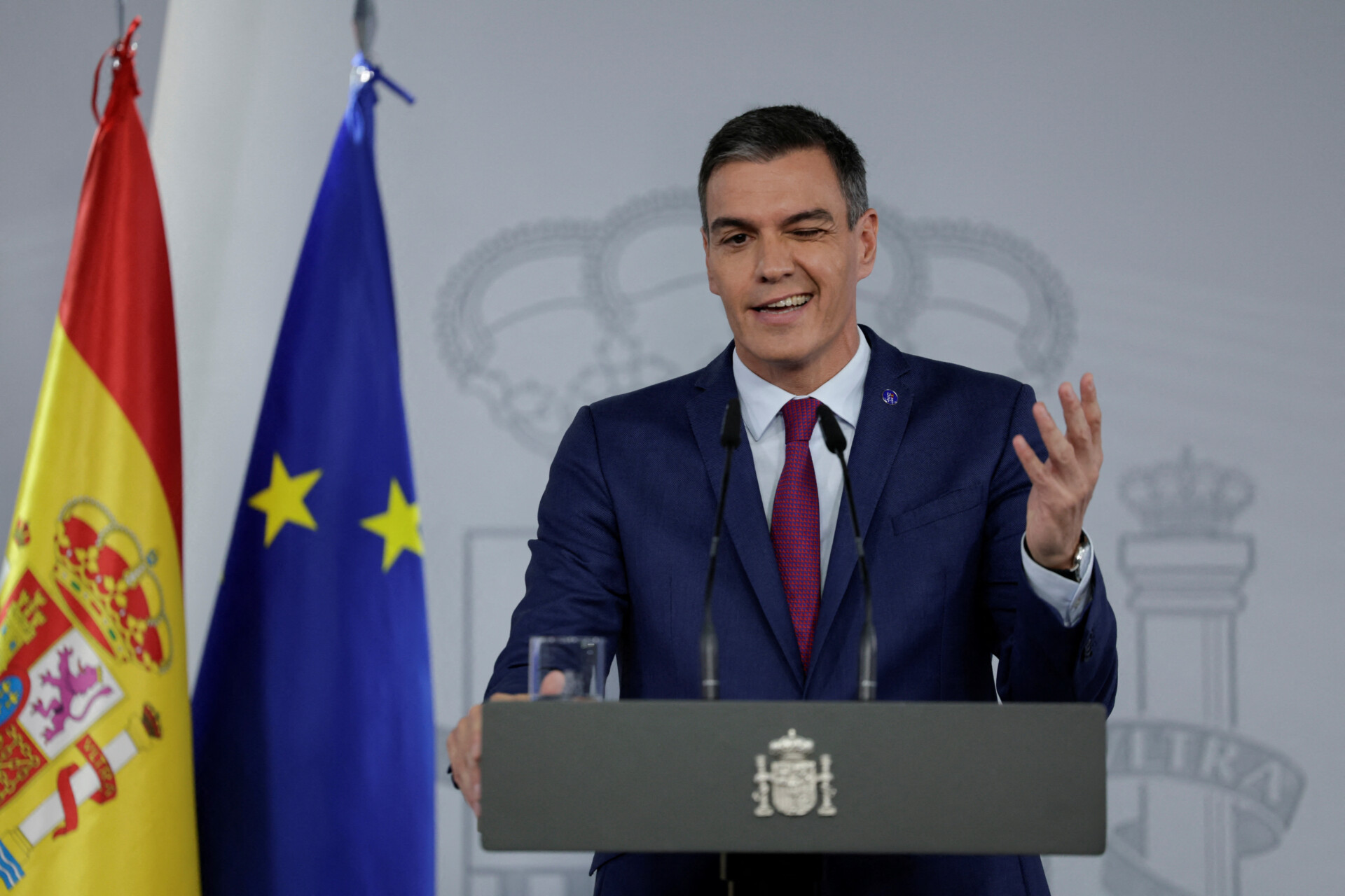 Έλαβε εντολή σχηματισμού κυβέρνησης ο Σάντσεθ