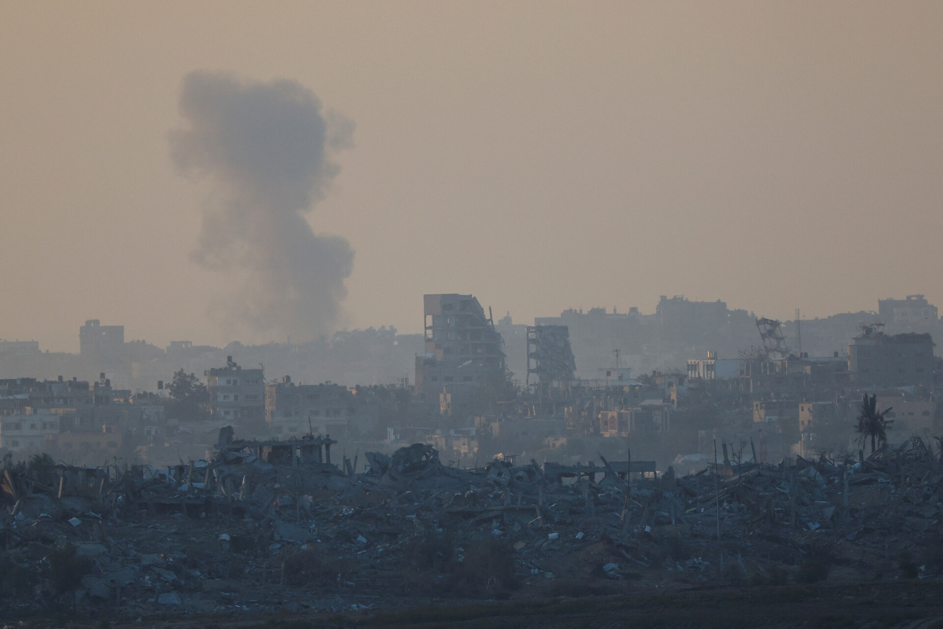 Γάζα: 2η μέρα βομβαρδισμών μετά το τέλος της ανακωχής
