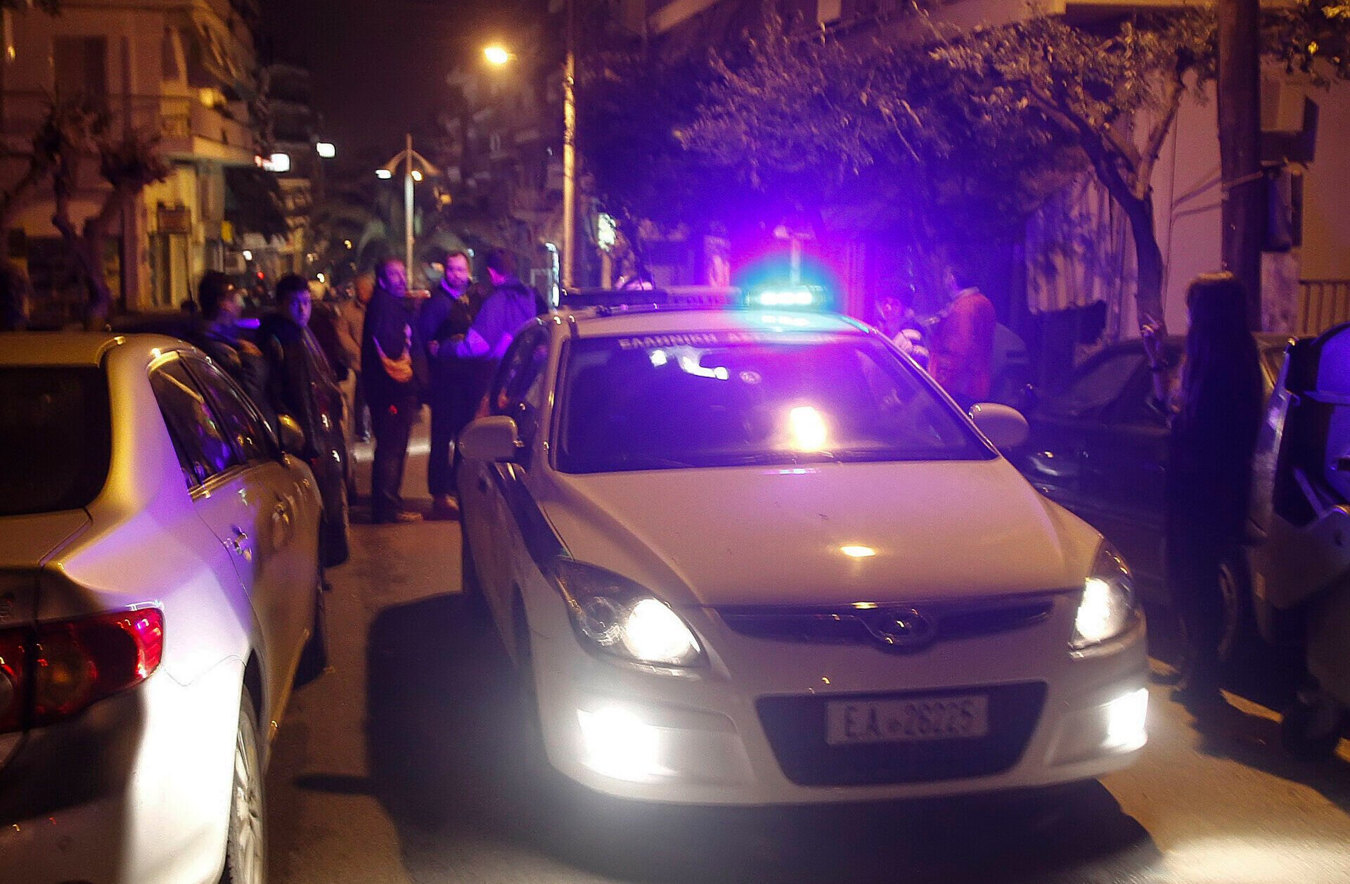 Atelier de mătase: Bărbat mort de un obiect ascuțit  