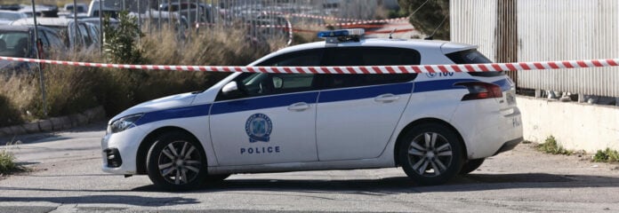 ΠΑΙΑΝΙΑ - ΠΥΡΟΒΟΛΙΣΜΟΙ ΚΑΤΑ ΑΣΤΥΝΟΜΙΚΩΝ