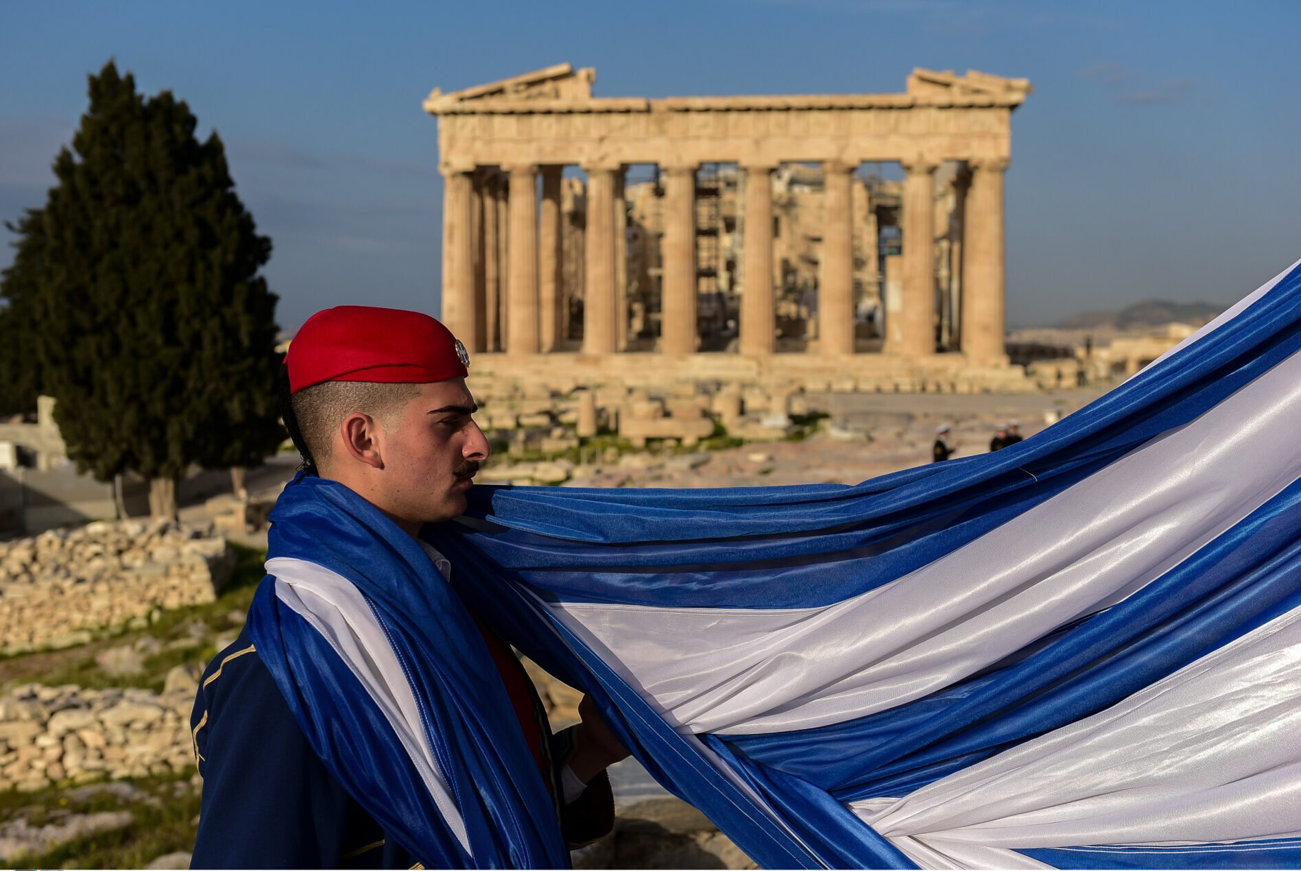 25η Μαρτίου: Η μεγάλη στρατιωτική παρέλαση στην Αθήνα – Φωτογραφίες