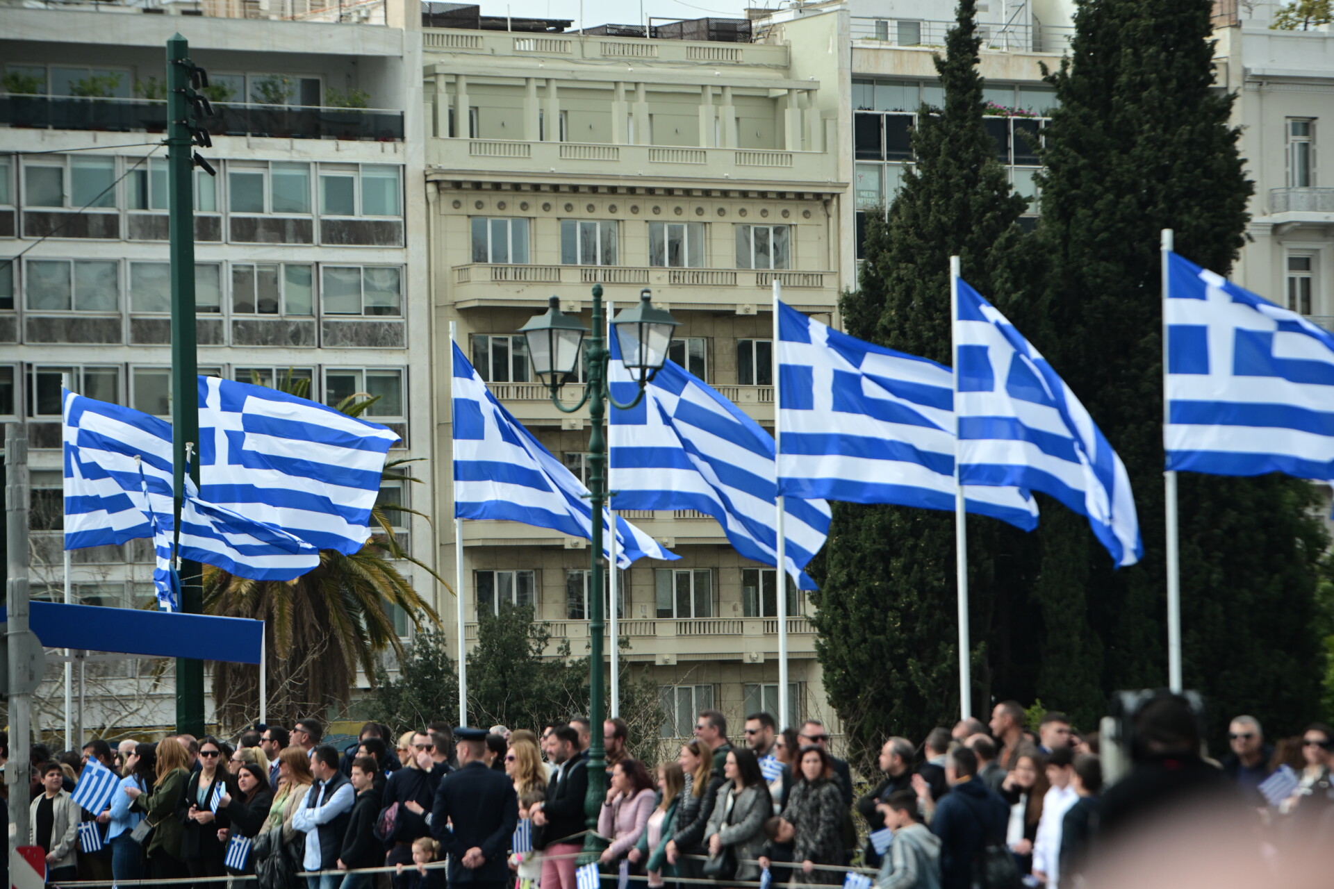25η Μαρτίου: Η μεγάλη στρατιωτική παρέλαση στην Αθήνα – Φωτογραφίες