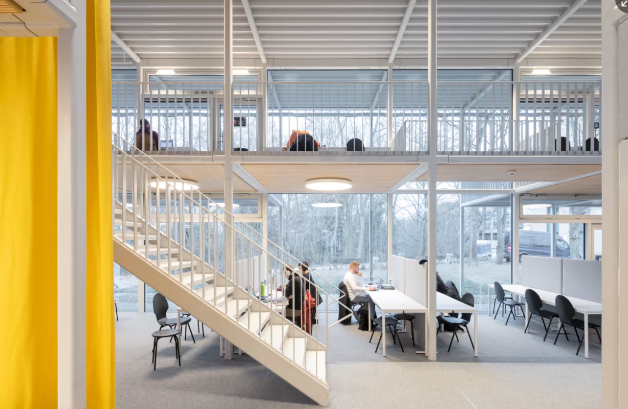 «Πρέπει να μοιάζει με προέκταση του σαλονιού»: Το ριζοσπαστικό κέντρο σπουδών ανακηρύχθηκε το καλύτερο κτίριο στην Ευρώπη