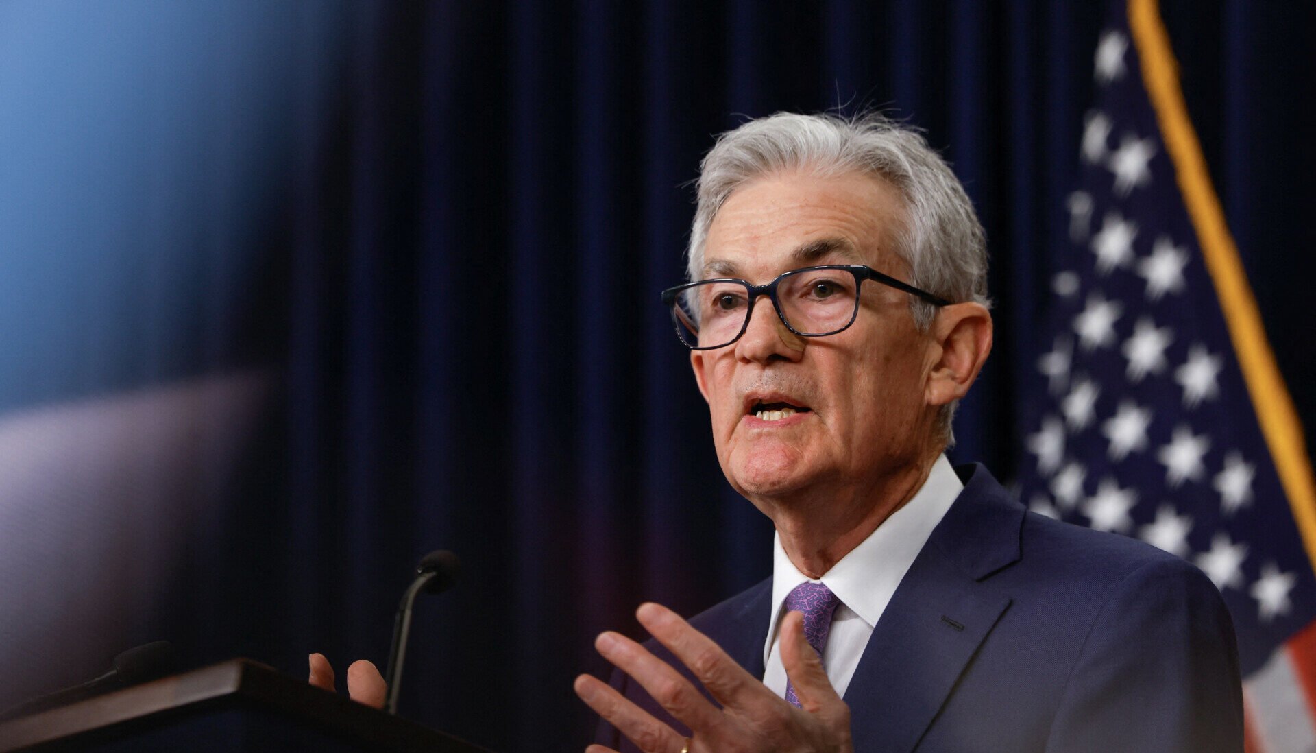 Trump: Susține că Powell va demisiona dacă i se cere  