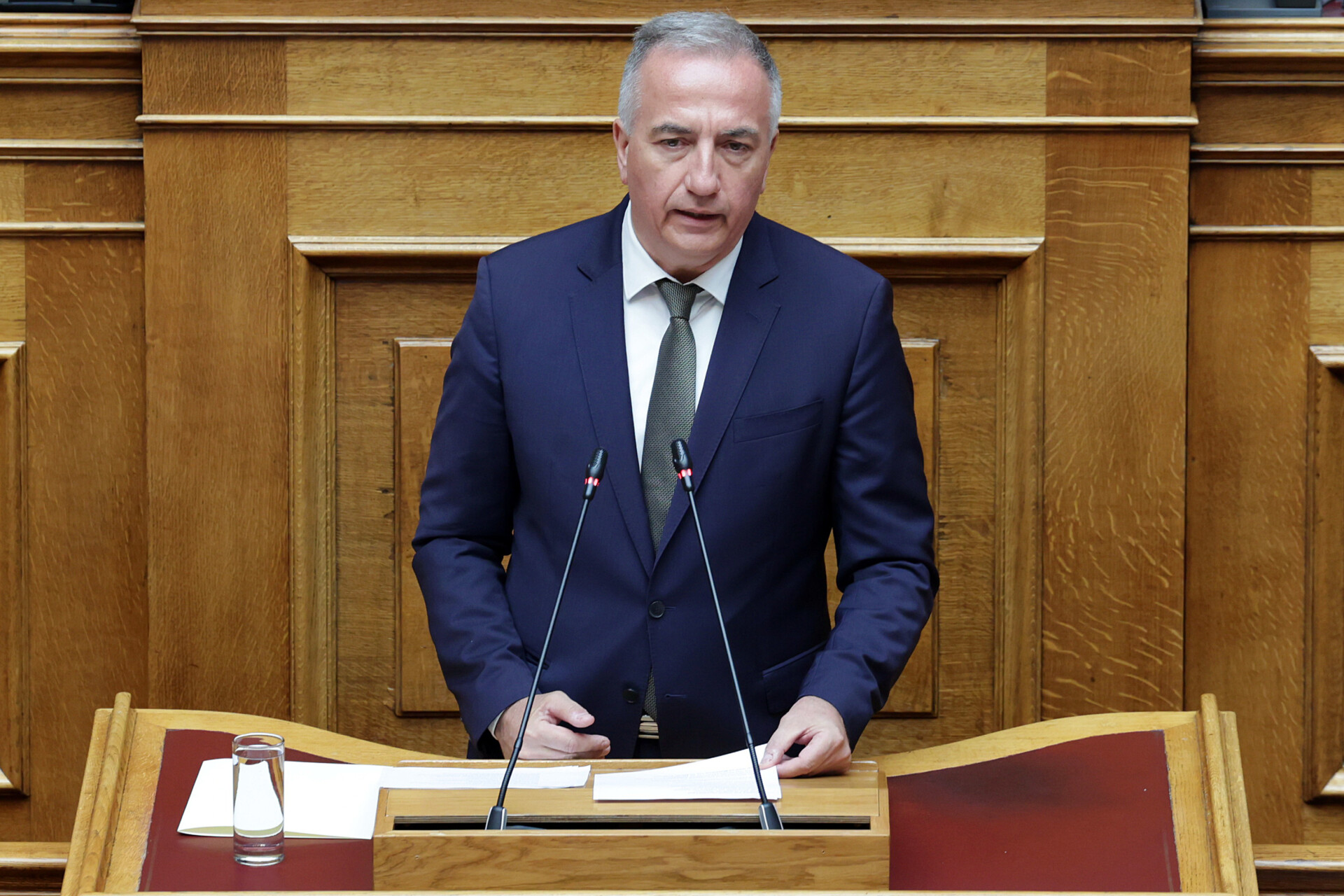 Στ. Καλαφάτης: Αύξηση των επιστημόνων στα ερευνητικά κέντρα κατά 30%