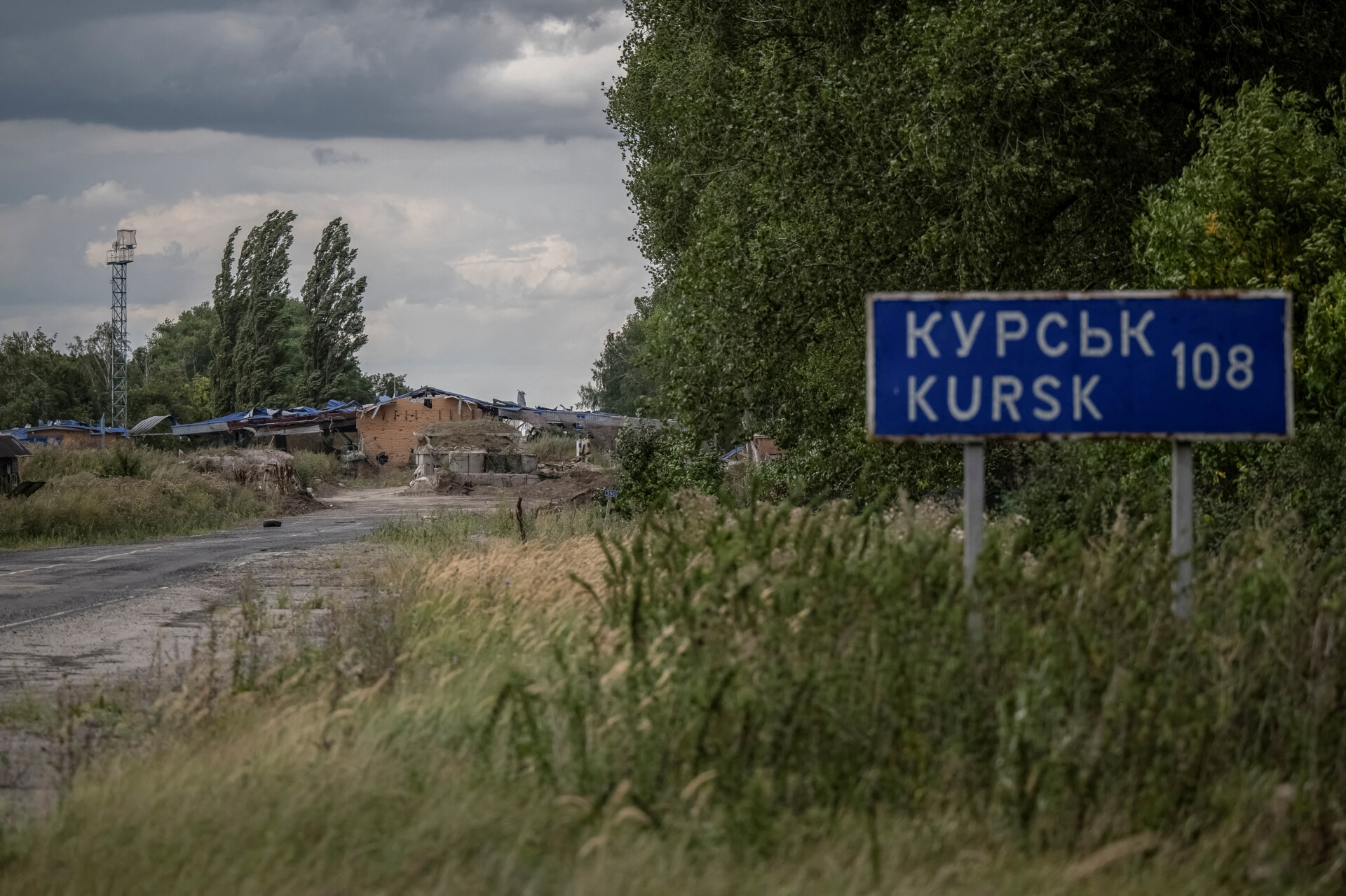 Rusia: A recucerit alte trei așezări în Kursk  