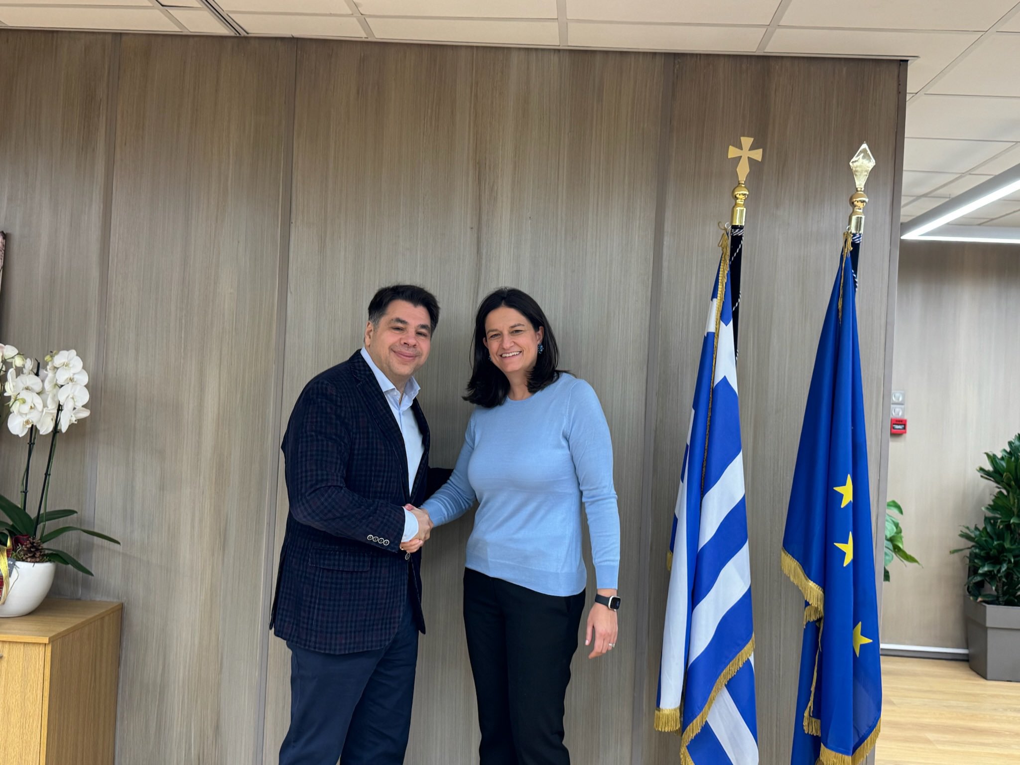 Αποχαιρετιστήρια ανάρτηση Κεραμέως στον Τζορτζ Τσούνη: «George καλή επιτυχία από καρδιάς στα επόμενα βήματά σου!»