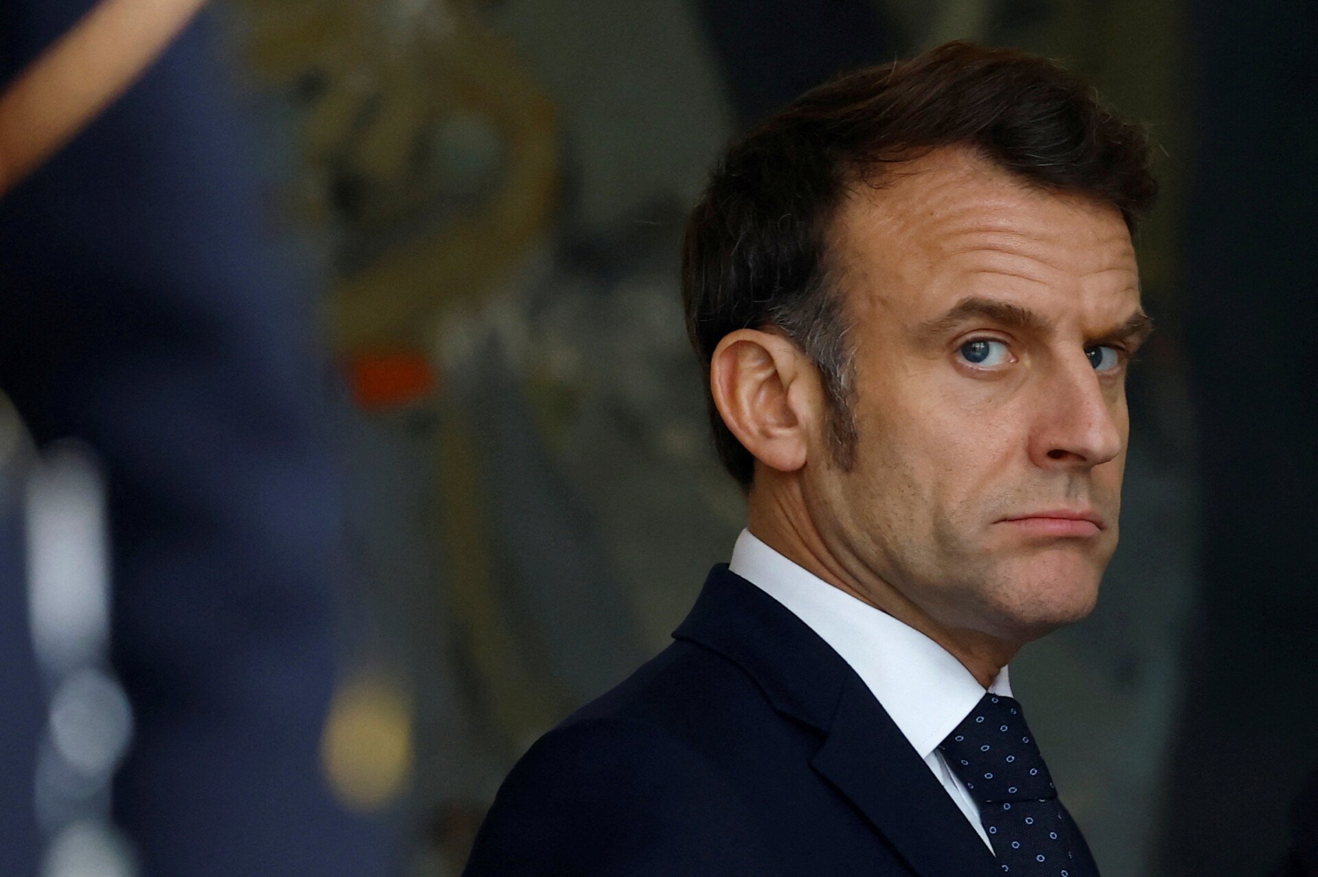 Macron: Suspendarea taxelor este fragilă  