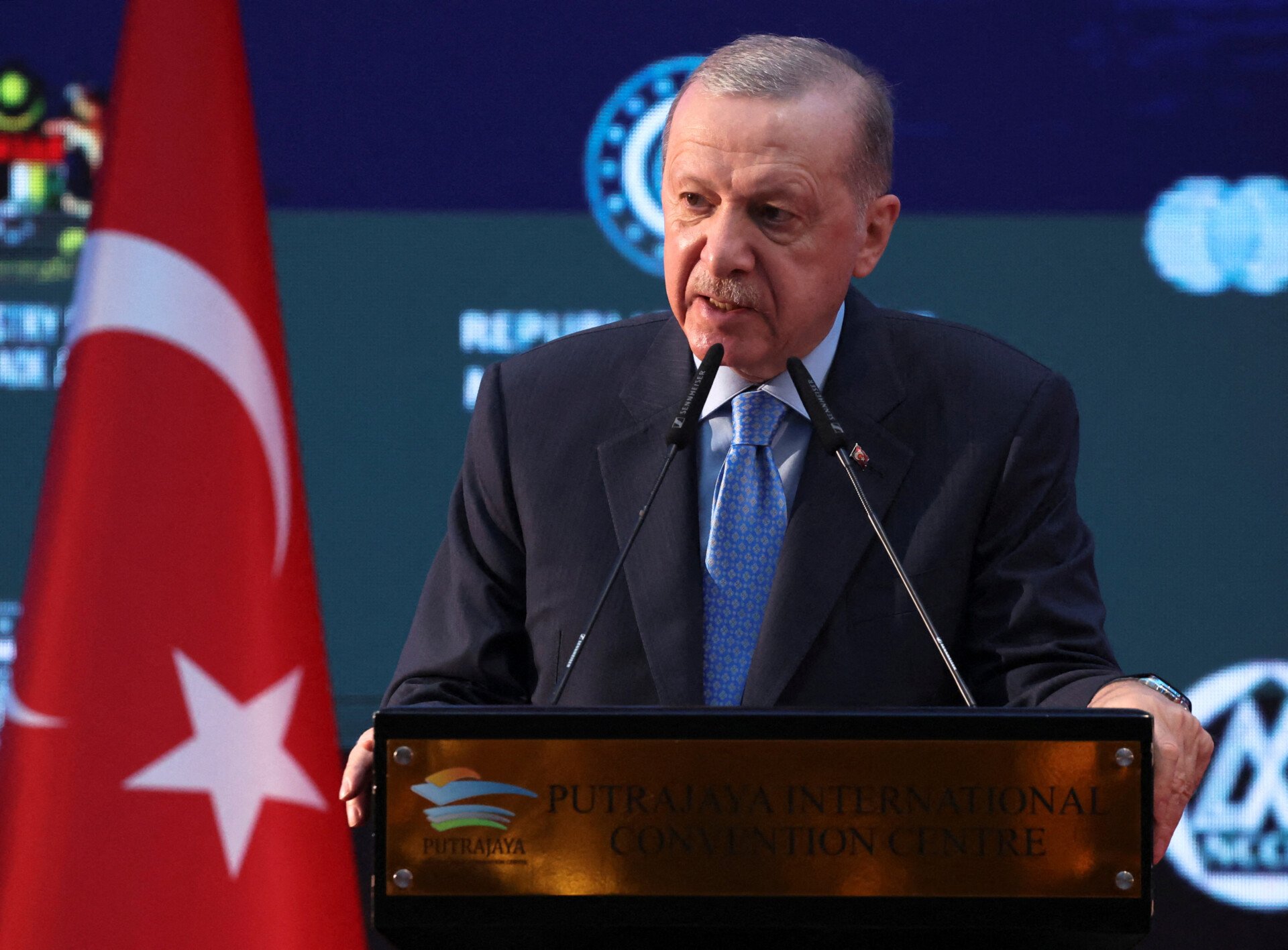 Erdogan: Lucrăm pentru menținerea atmosferei pozitive cu vecina noastră Grecia  