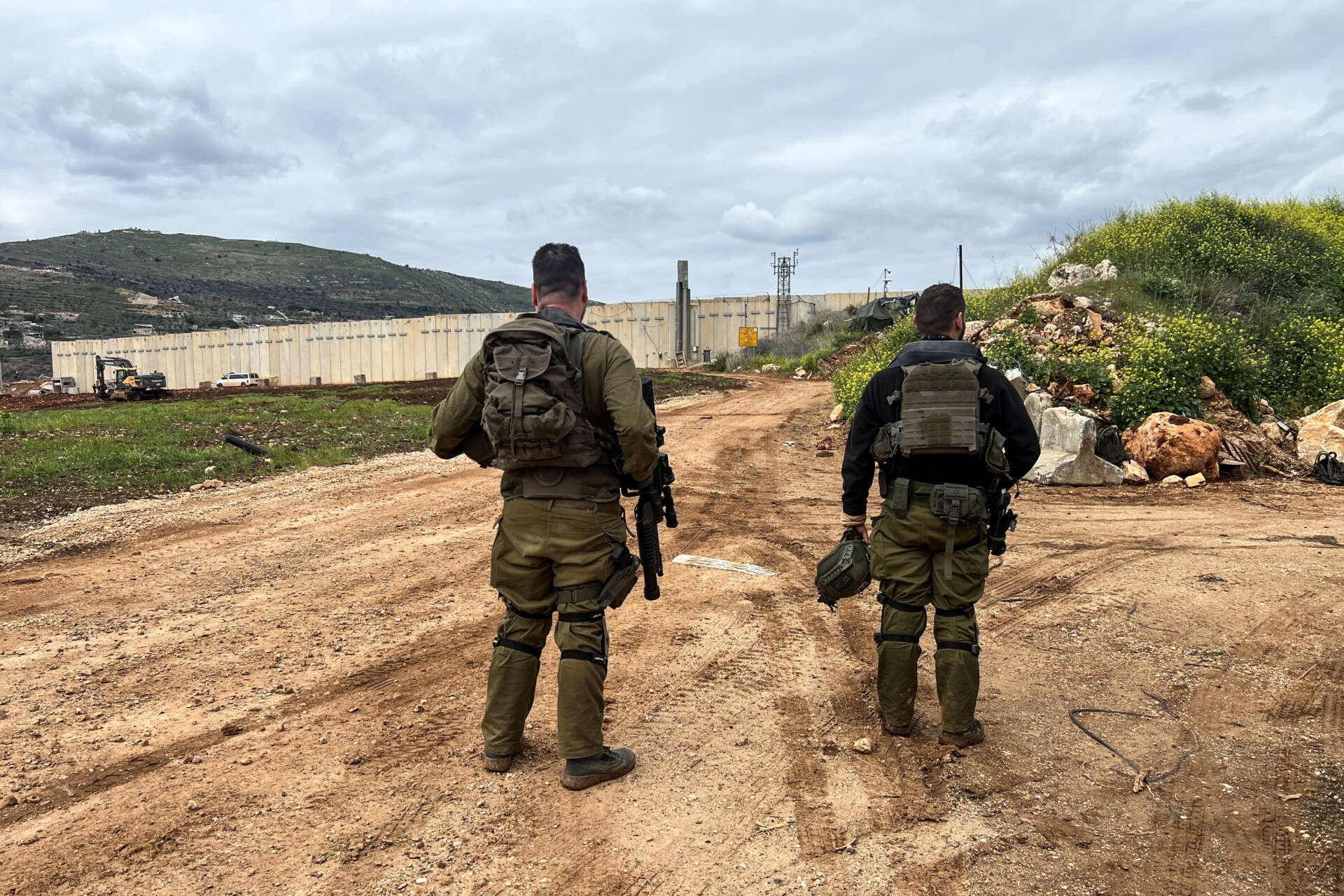 Hezbollah neagă “orice amestec” în lansările de rachete către nordul Israelului  