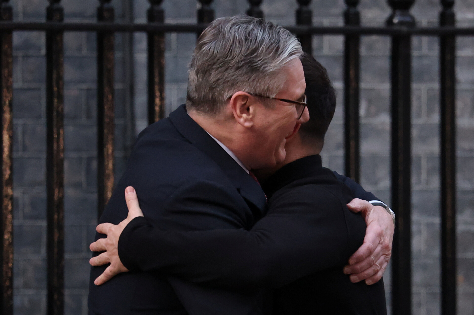 Marea Britanie: Londra și Kiev au semnat un acord de împrumut de 2,26 miliarde de lire sterline pentru sprijinirea apărării Ucrainei  