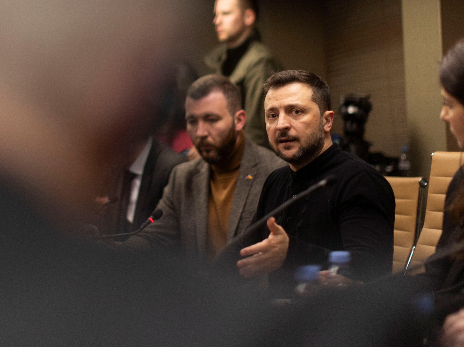 Ucraina: Președintele Zelenski declară că este pregătit să semneze un acord cu SUA privind resursele minerale  