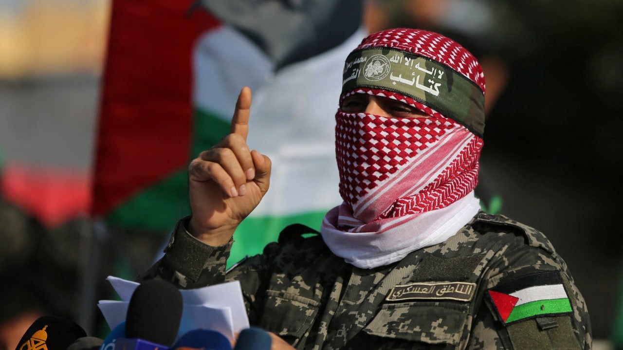 Aripa înarmată a Hamas: “În curând, copiii voștri se vor întoarce în sicrie negre  