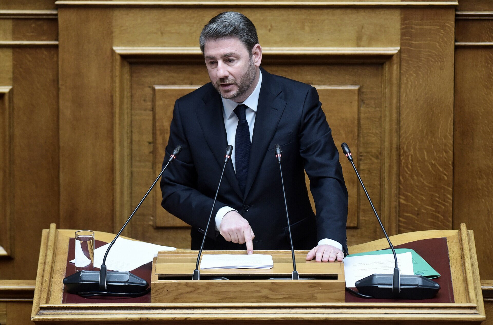 Νίκος Ανδρουλάκης: Η κυβέρνηση πανηγυρίζει και εργαλειοποιεί το πόρισμα Καρώνη 
