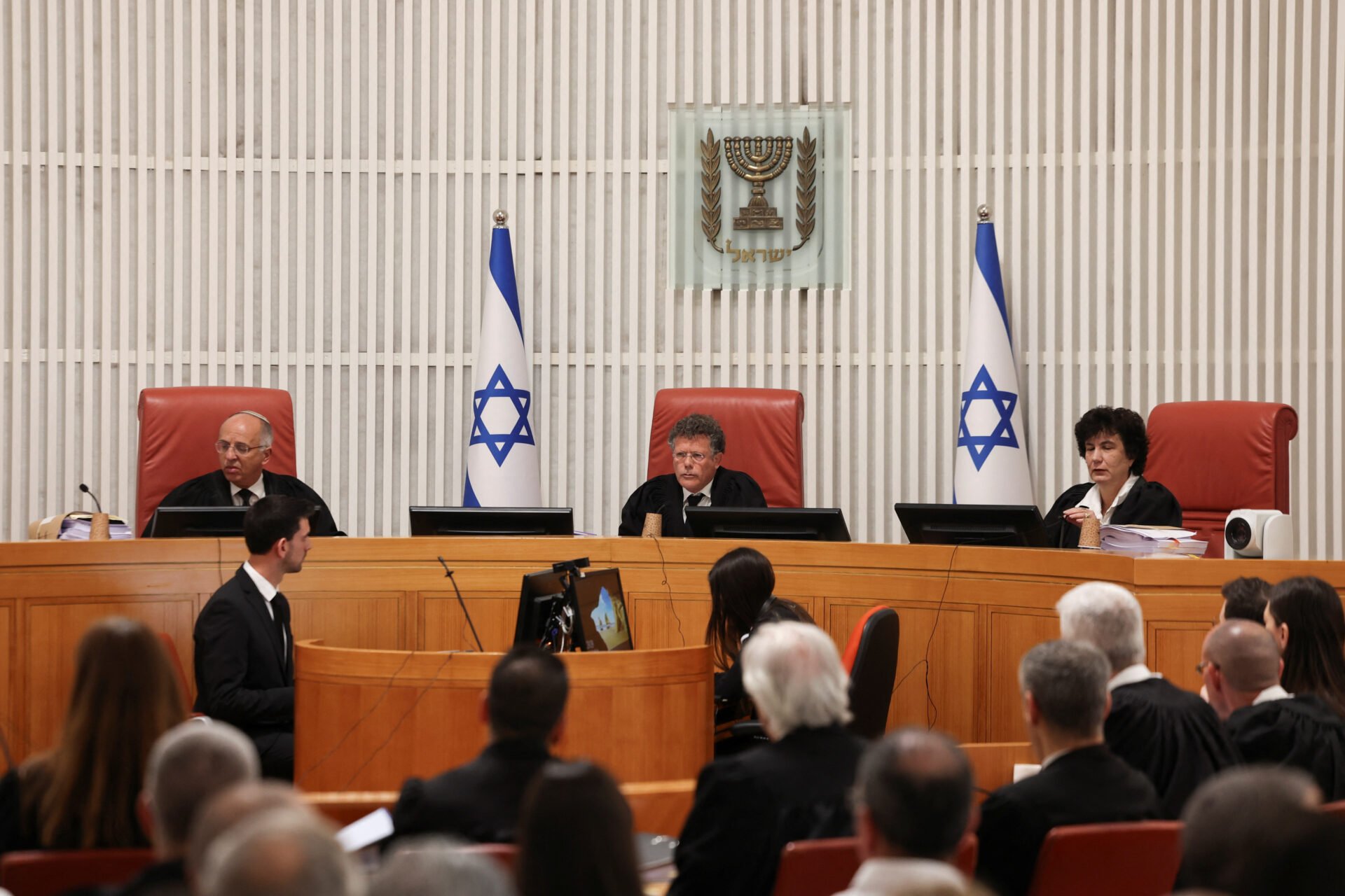 Israel: Curtea Supremă respinge cererea guvernului de a accelera concedierea șefului Sin Bet  