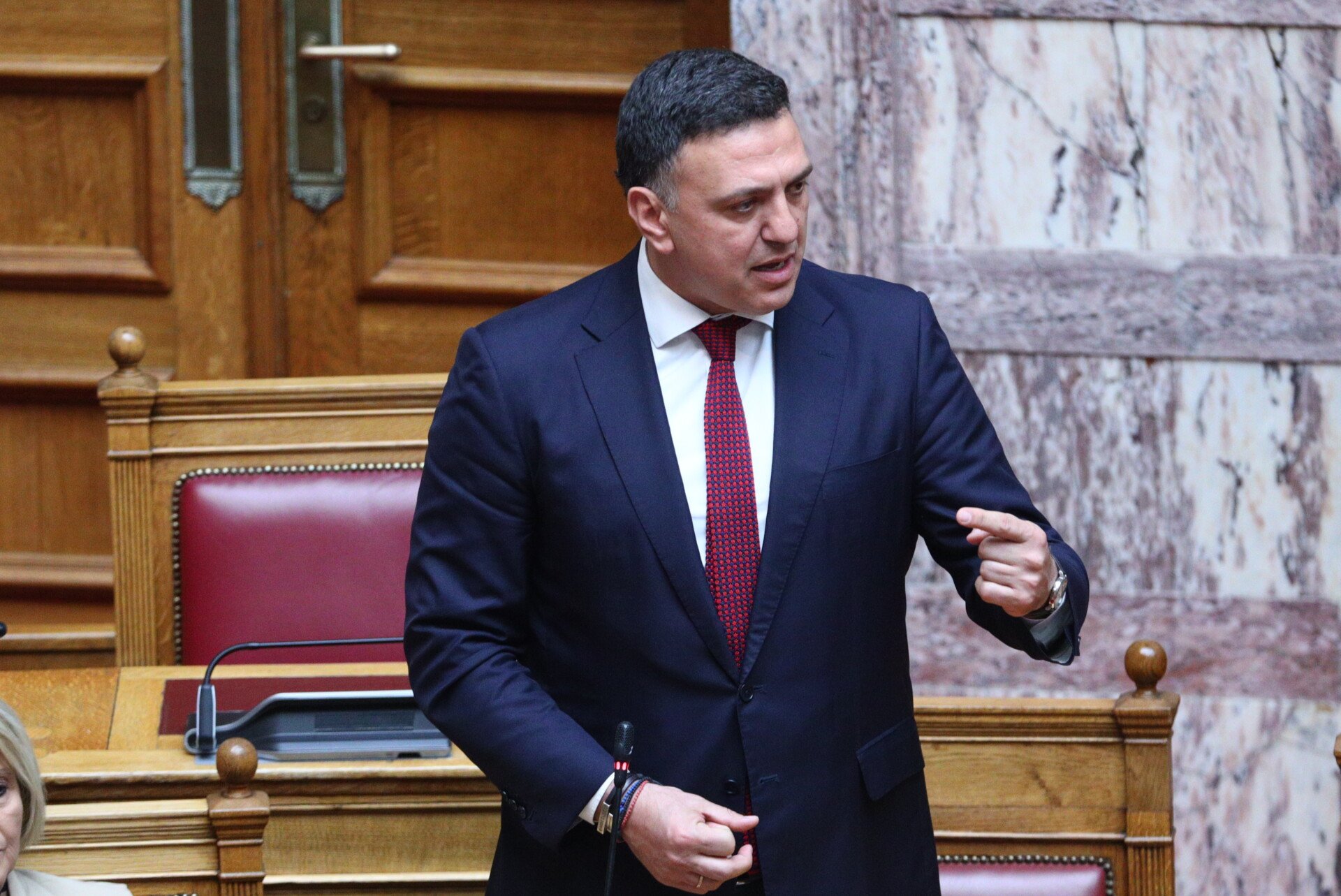 Kikilias: Reducerea cu 50% a taxelor portuare contribuie la efortul de a controla prețurile biletelor de feribot  
