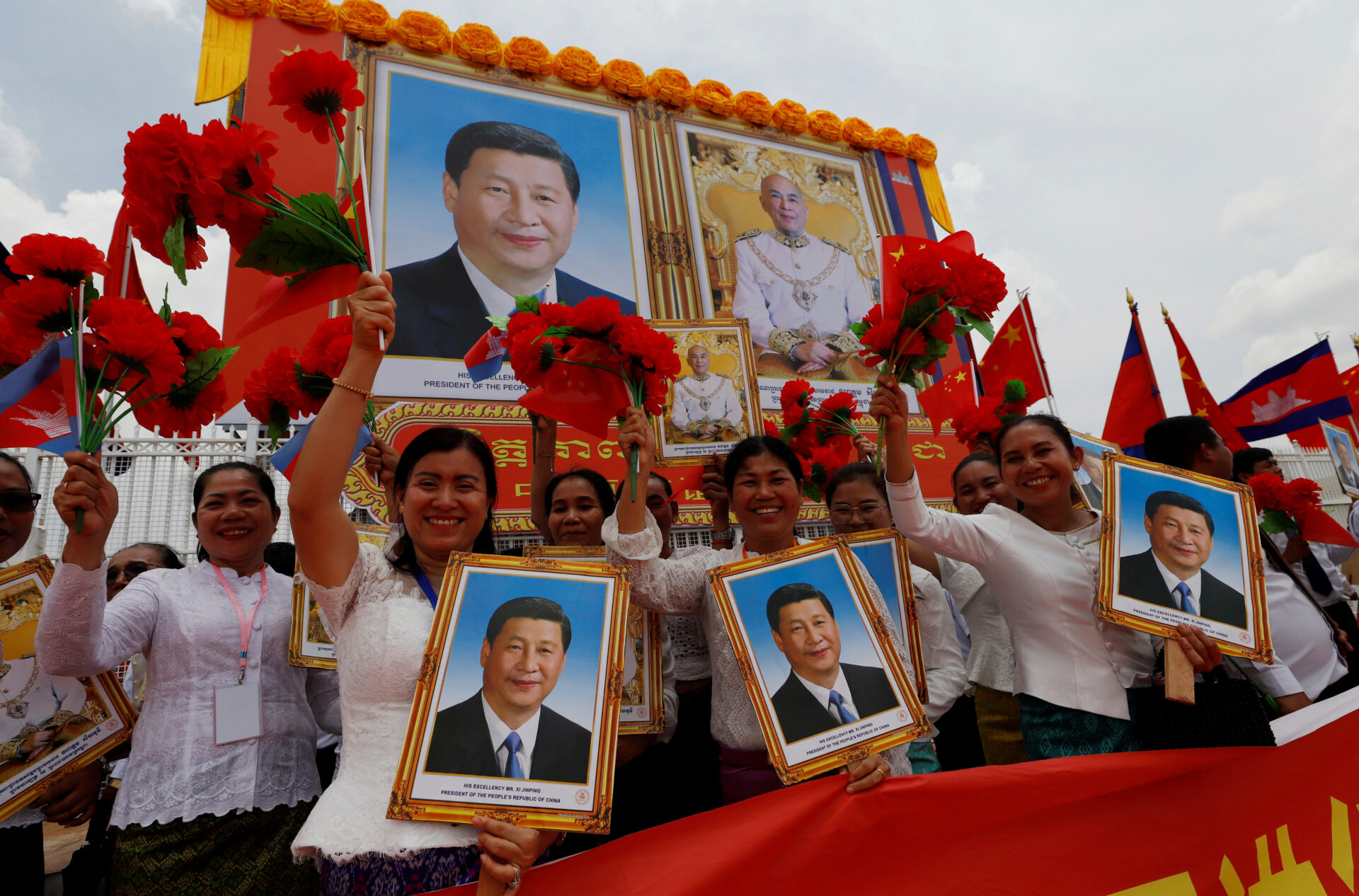 Xi construiește “familia asiatică” ca scut împotriva lui Trump  