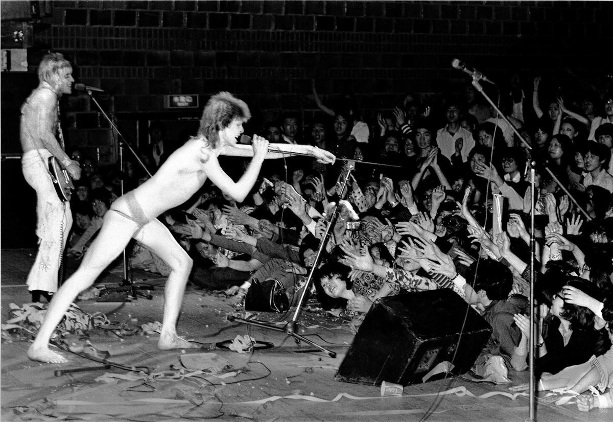 «Bowie X Sukita»: Έκθεση στη Βαρκελώνη τιμά τον David Bowie