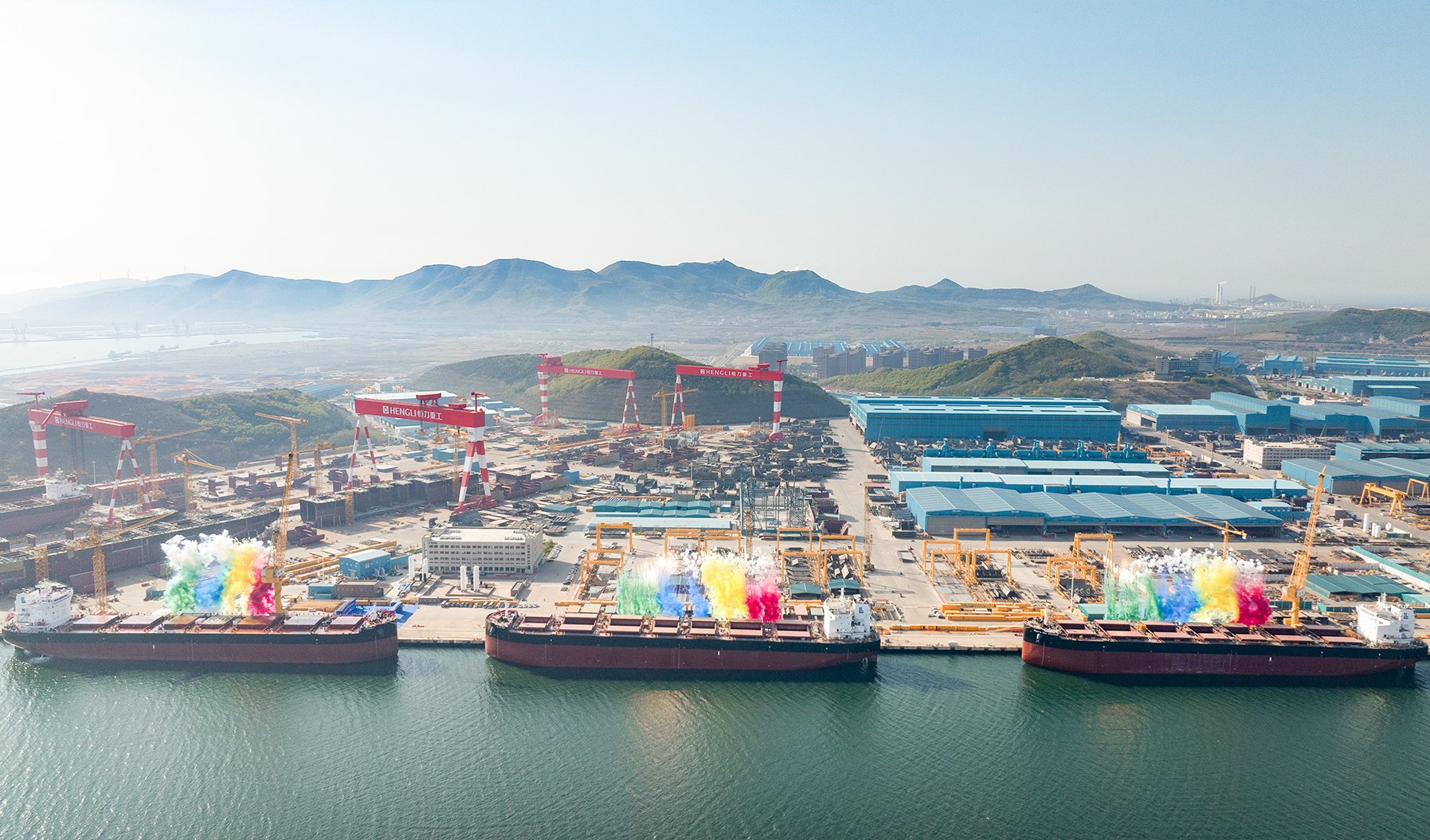 Laskaridis Maritime: Triple naming of bulkers