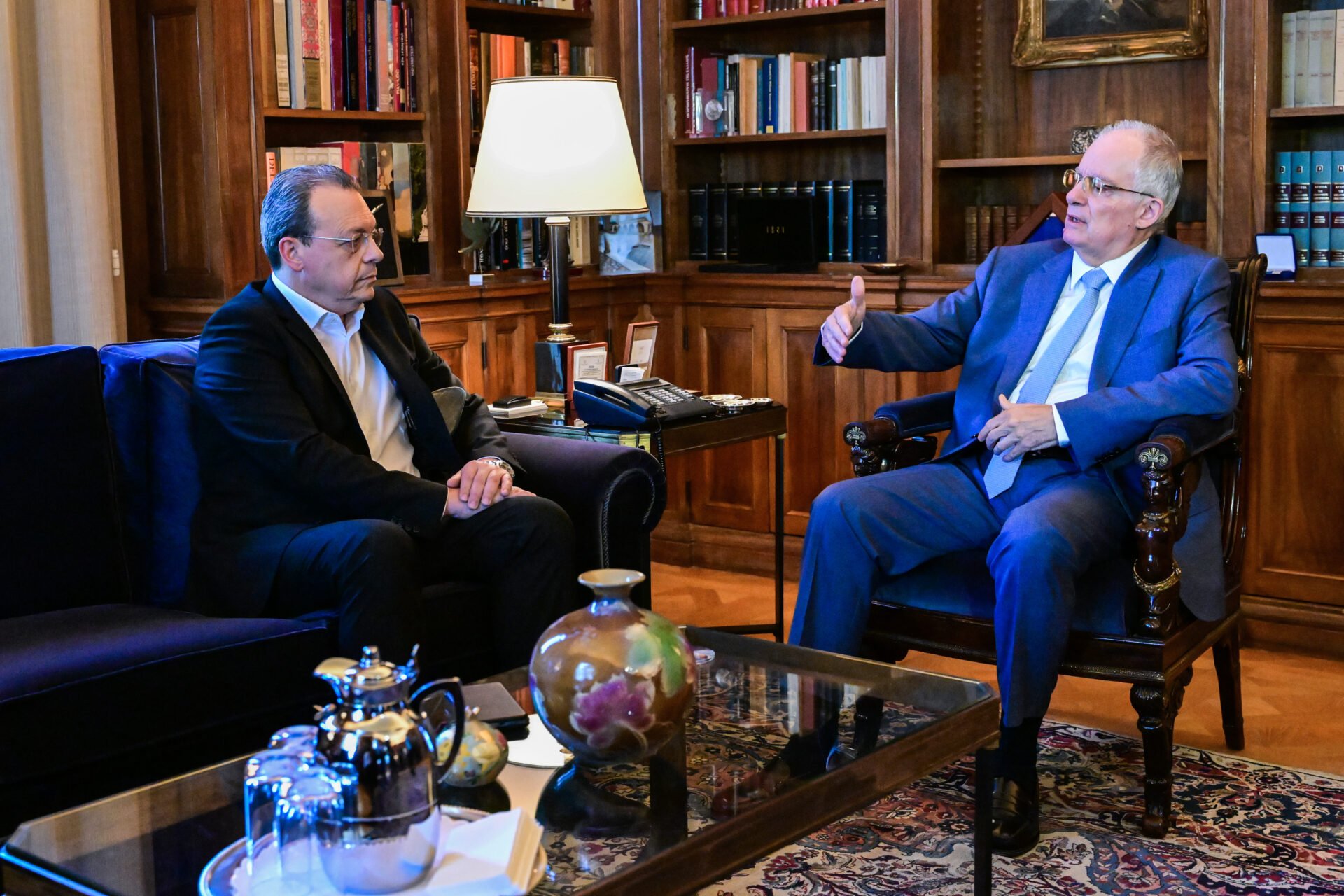 Τασούλας: Καταστροφικές διαστάσεις η Γάζα – Φάμελλος: Η Ελλάδα να είναι στη σωστή πλευρά
