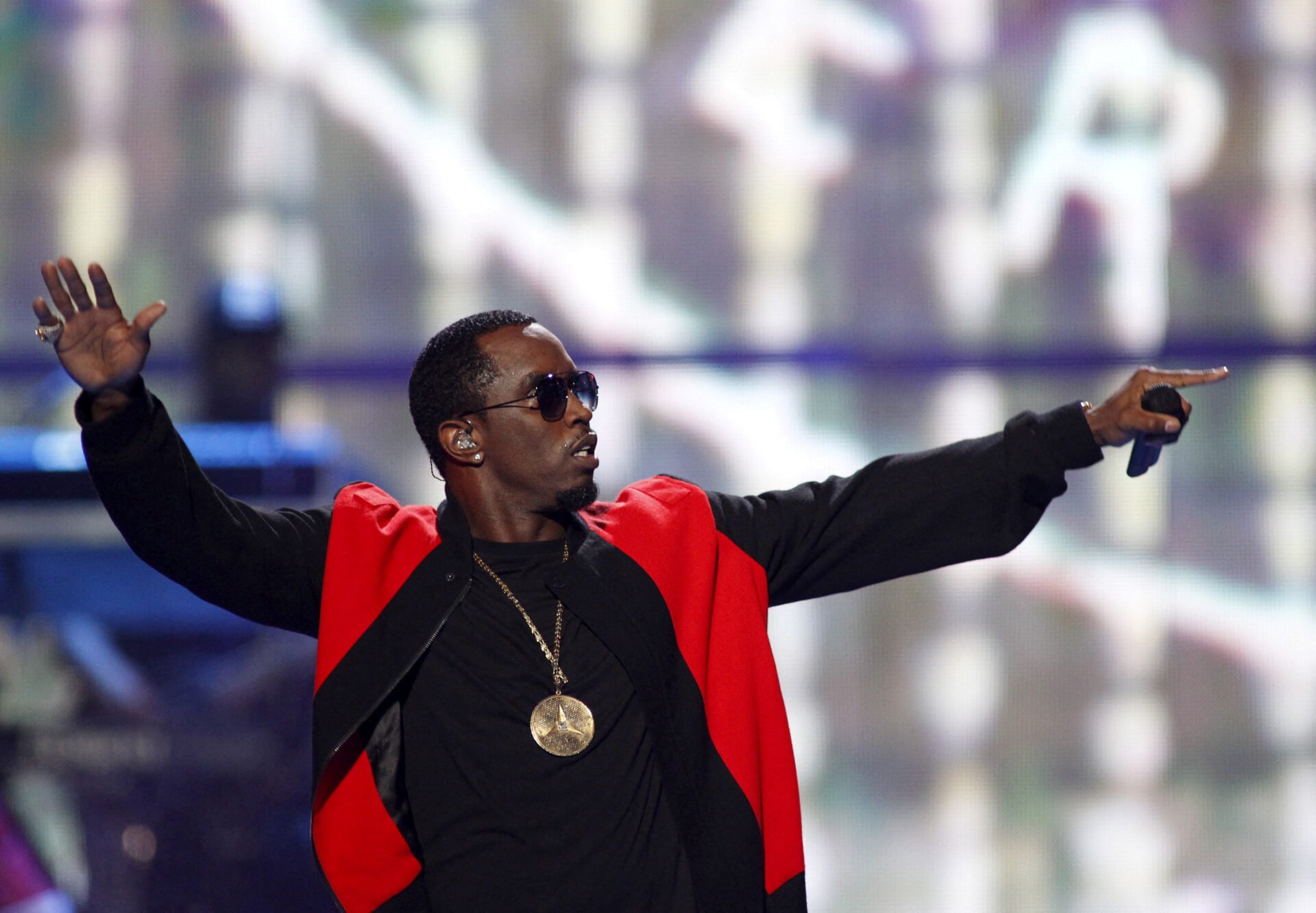 Αρχίζει η δίκη του Sean “Diddy” Combs: Βιασμοί, freak offs, baby oil και όπλα – Το βαρύτατο κατηγορητήριο και η πιθανή ποινή