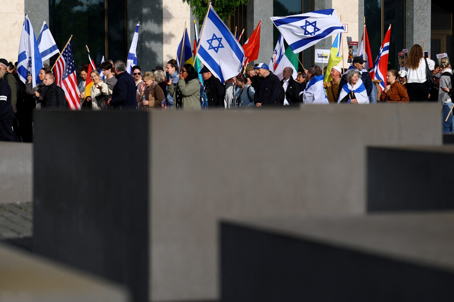 Γερμανία: Το Κεντρικό Συμβούλιο Εβραίων της χώρας ζητά τερματισμό του πολέμου στη Γάζα και πρόσβαση της ανθρωπιστικής βοήθειας