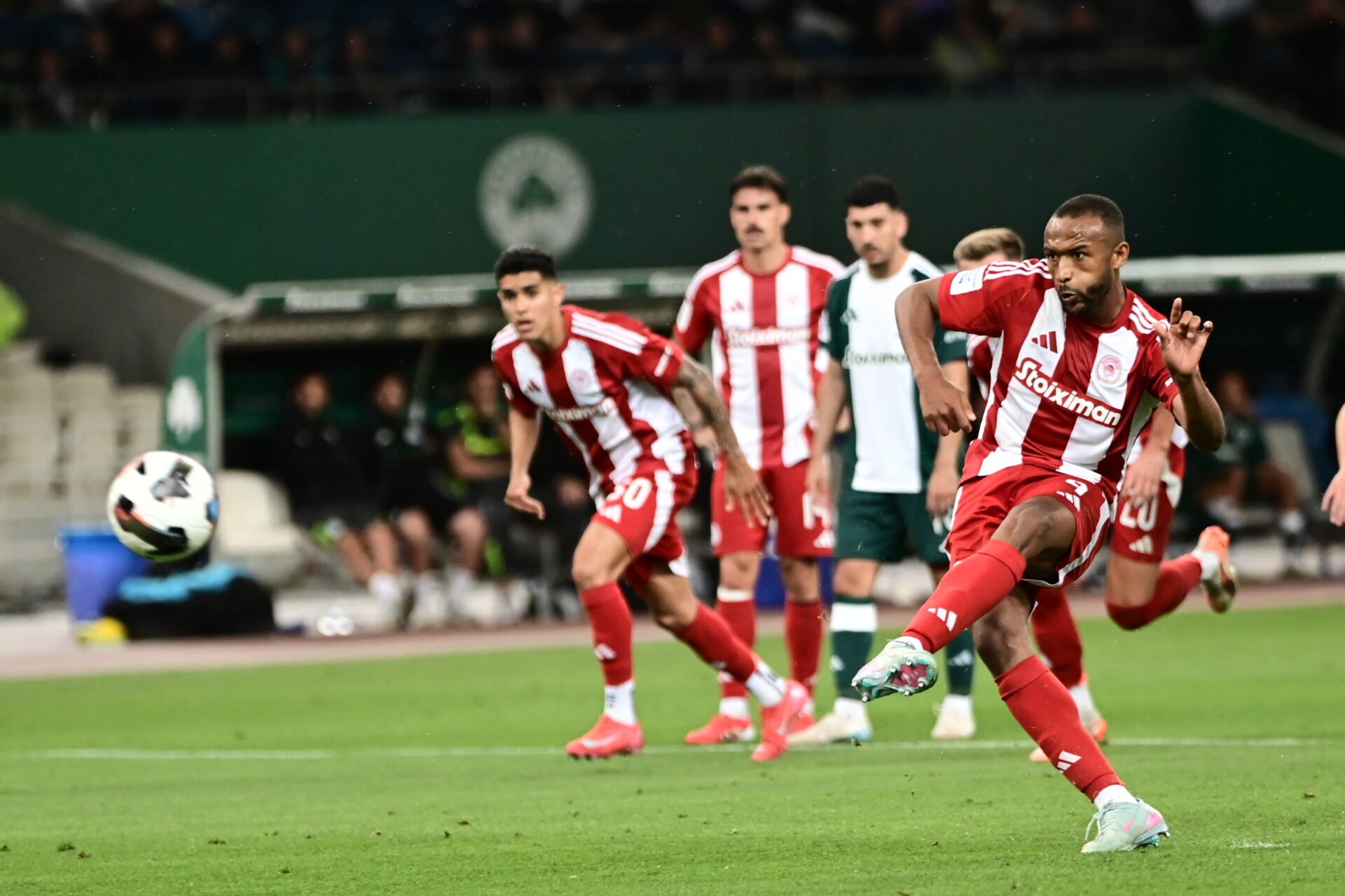 Παναθηναϊκός – Ολυμπιακός 0-1: Ο Ελ Καμπί χάλασε τη «γιορτή» του Ζέκα