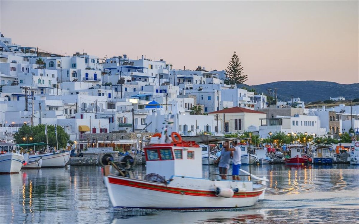 Η καρδιά των Κυκλάδων χτυπά στην Πάρο με το πιο «ζωντανό» φεστιβάλ
