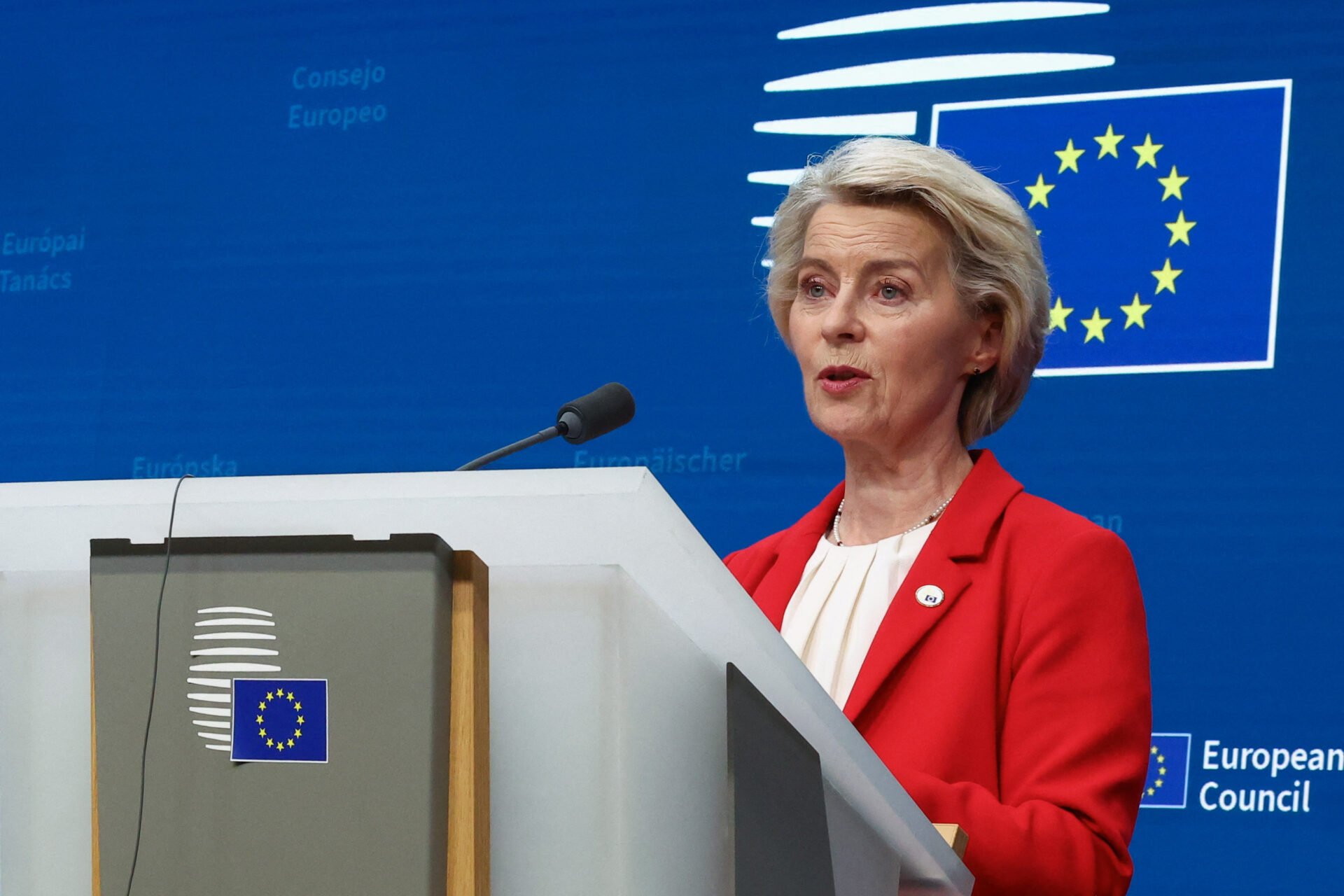 Φον ντερ Λάιεν: Είμαστε έτοιμοι να κλείσουμε εμπορική συμφωνία με τις ΗΠΑ