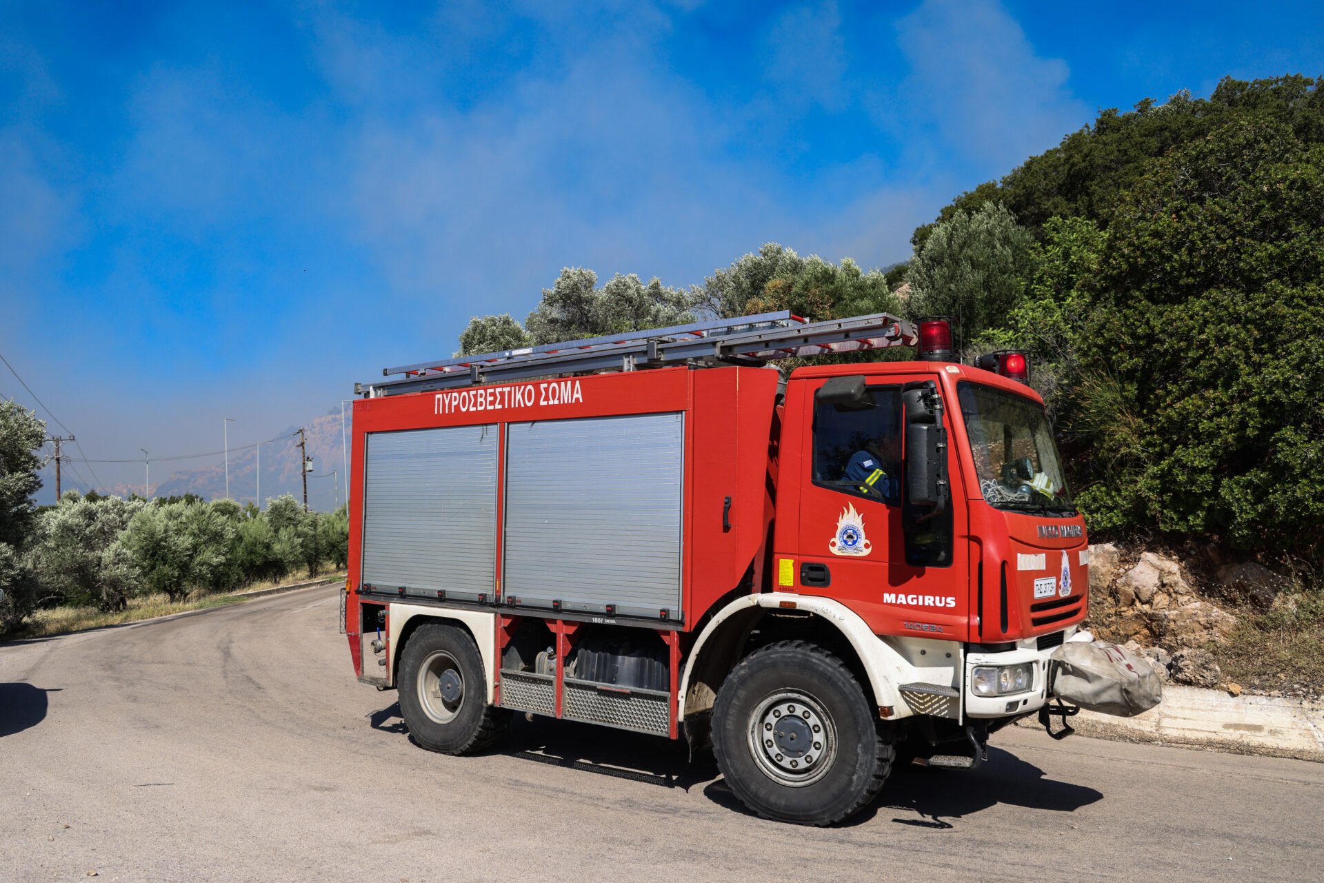 Υπό έλεγχο η φωτιά στο Στεφανοβίκειο Μαγνησίας