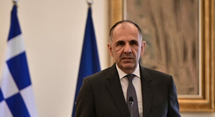 Στρατηγικές δηλώσεις για την ενεργειακή πολιτική και τις διεθνείς σχέσεις.