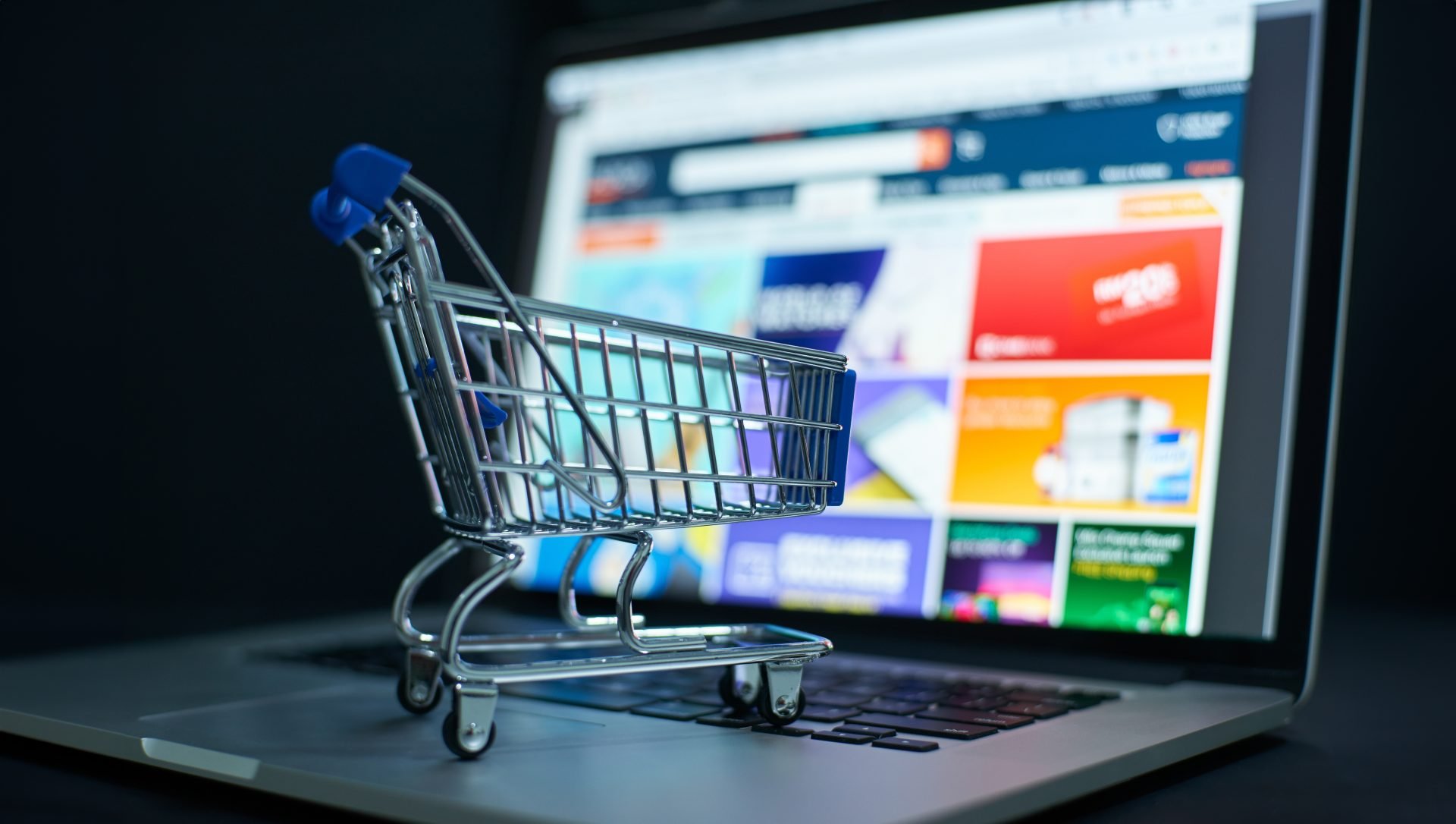 Ominous messages for e-commerce in Greece