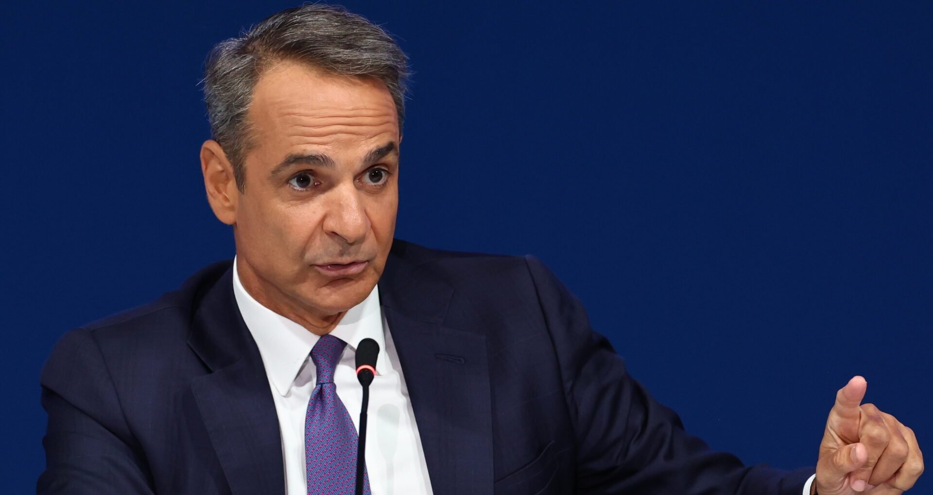 «Είναι  το στοιχειώδες  … Κυριάκο»