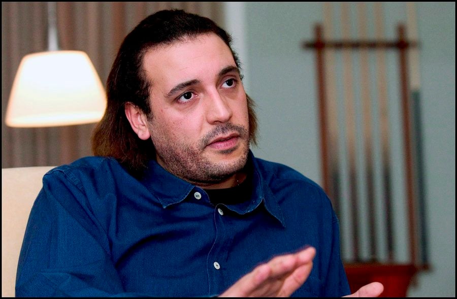 Αποφυλακίζεται μετά από δέκα χρόνια κράτησης στον Λίβανο ο γιος του Μουάμαρ Καντάφι