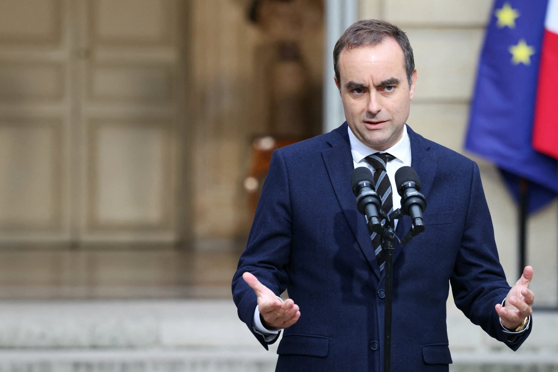 Γαλλία: Παραιτήθηκε ο πρωθυπουργός Σεμπαστιάν Λεκορνί