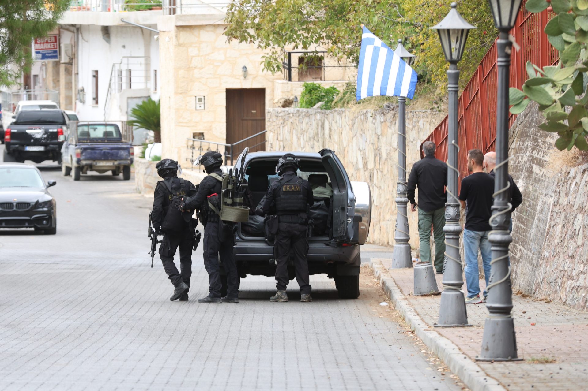 Βορίζια: «Θα μπορούσαν να είχαν σκοτωθεί 20» – 2 οικογένειες, 2.000 σφαίρες και οι σοκαριστικές μαρτυρίες