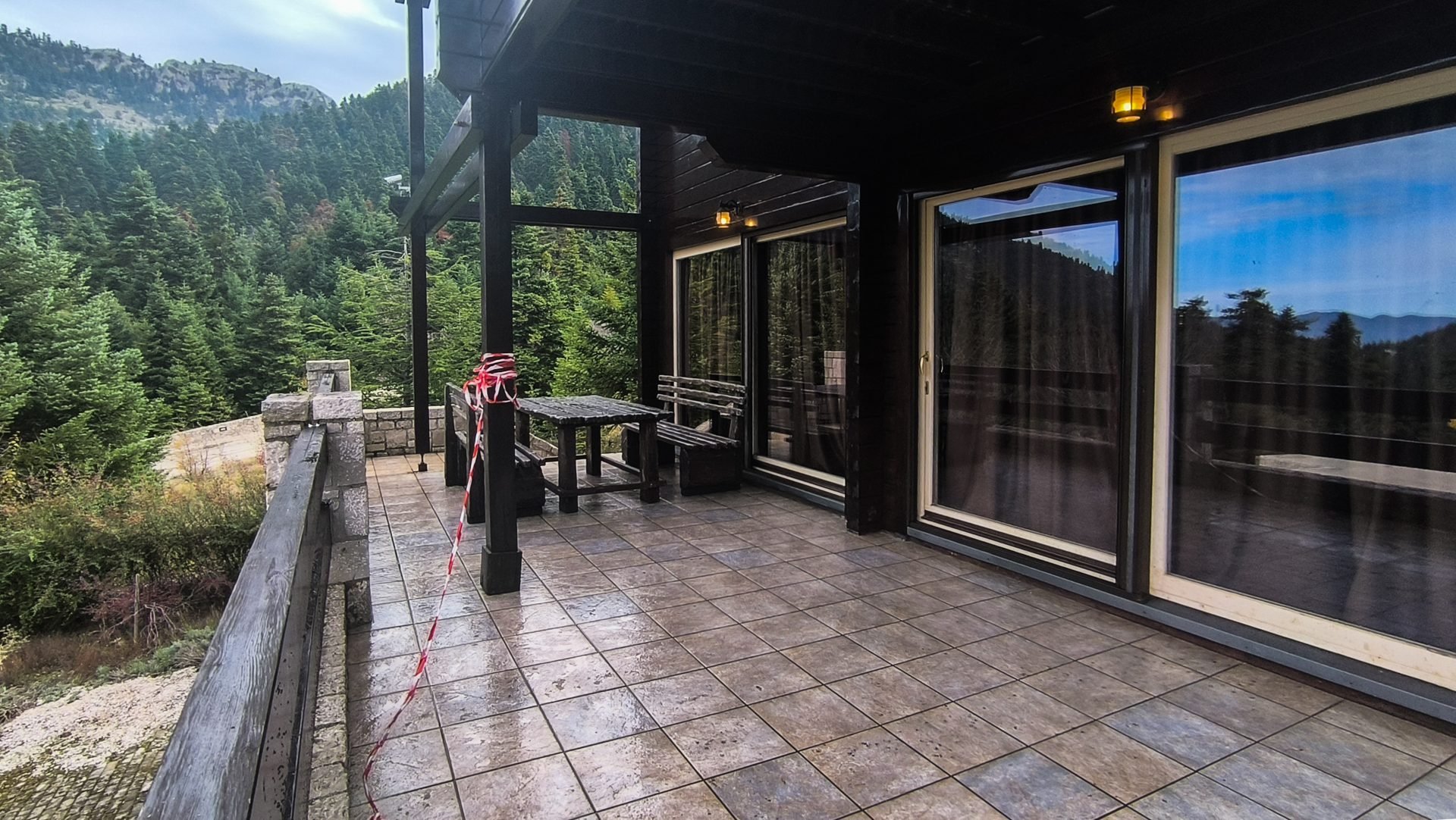 Μοιραία έξοδος στον μπαλκόνι – Πώς δολοφονήθηκε ο Γ. Λάλας που κατηγορήθηκε για τον φόνο του Καραϊβάζ