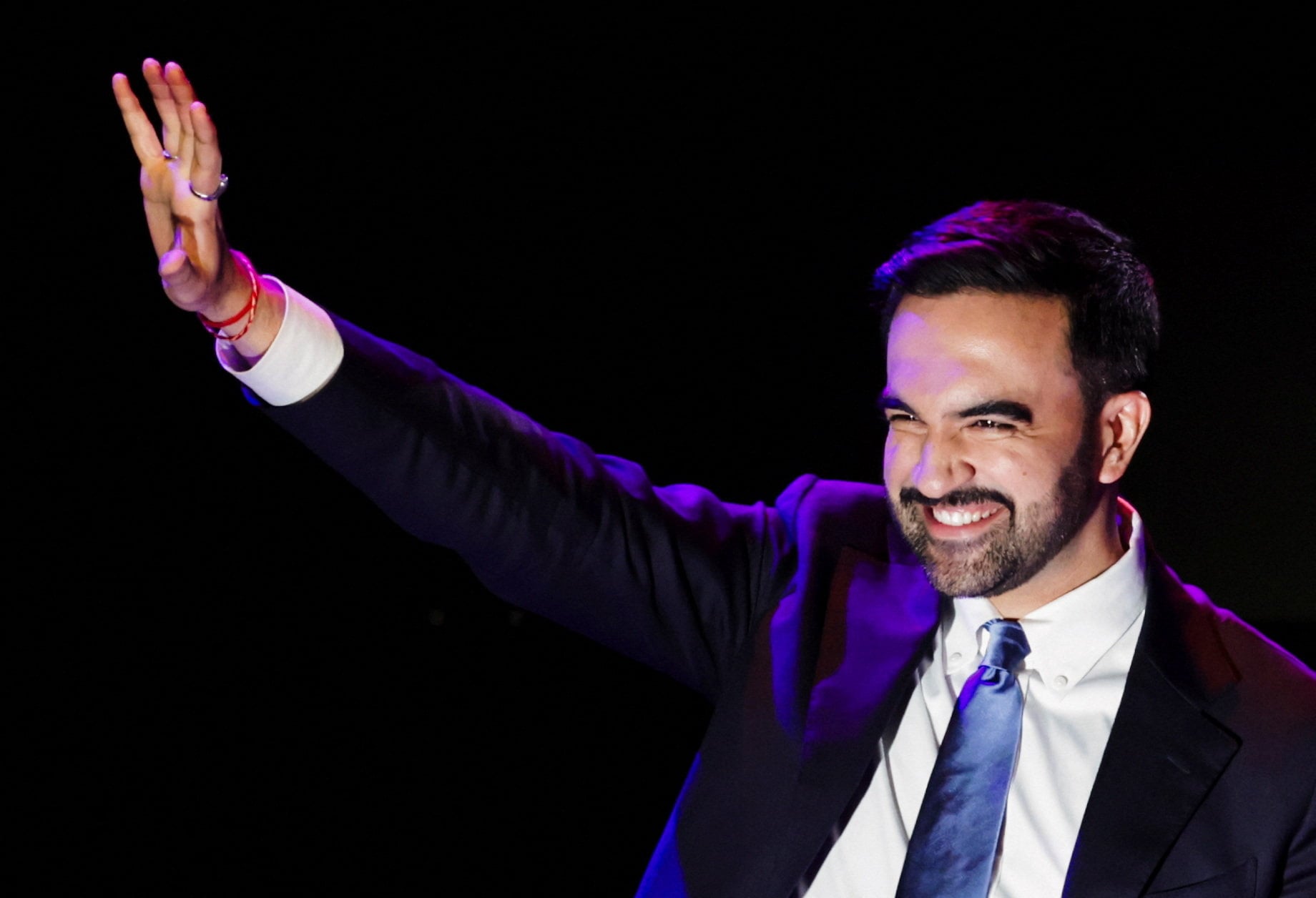 Economist: Γιατί πετυχαίνουν οι Σοσιαλιστές της Gen Z