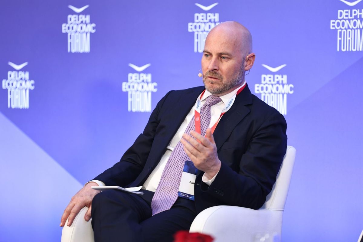 John Clayton, Vice President External Affairs, Japan Tobacco International: Η εύρυθμη νόμιμη αγορά το καλύτερο όπλο κατά του παράνομου εμπορίου