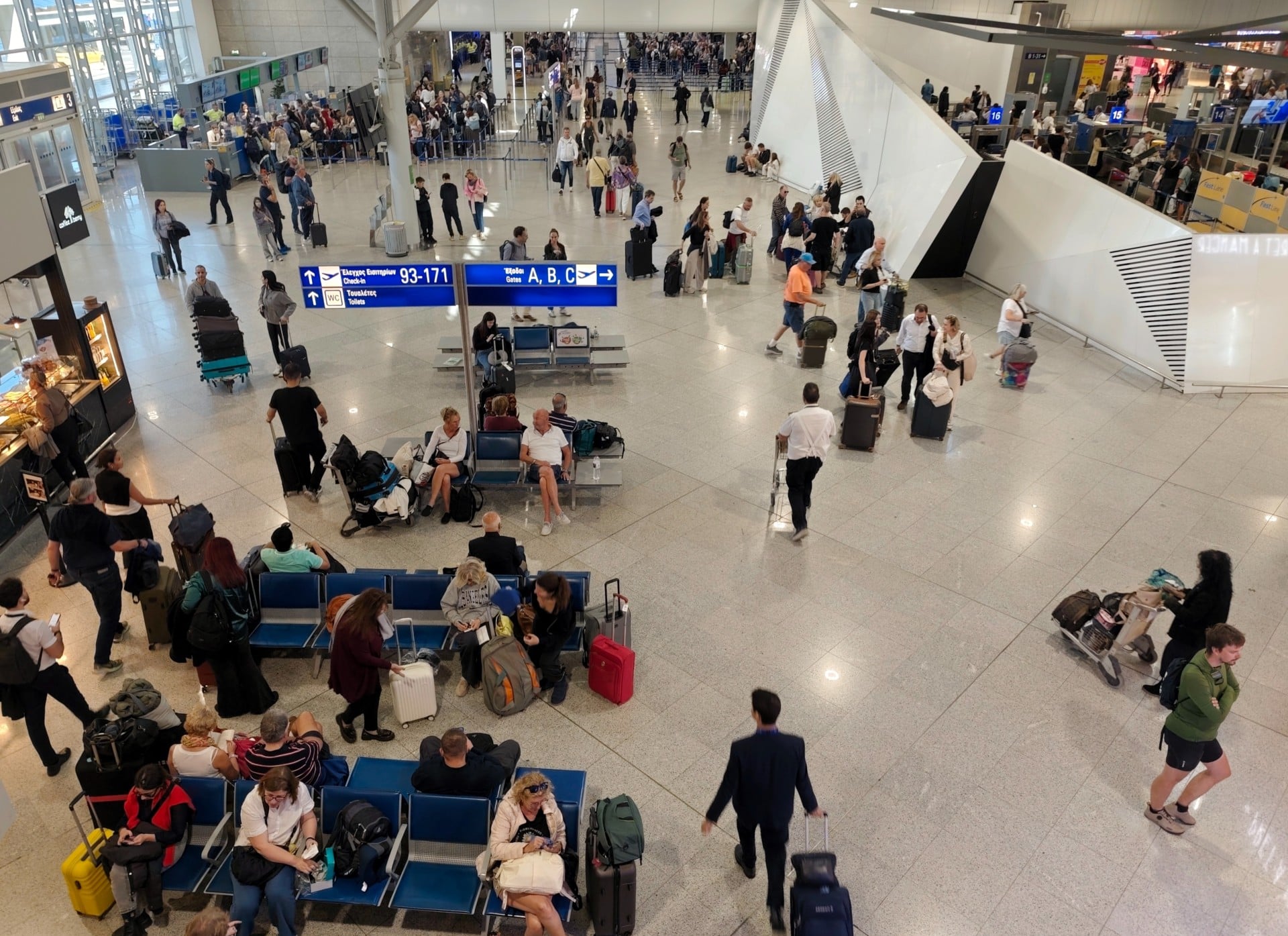 Καθυστερήσεις στο «Ελευθέριος Βενιζέλος», Τετάρτη και Πέμπτη
