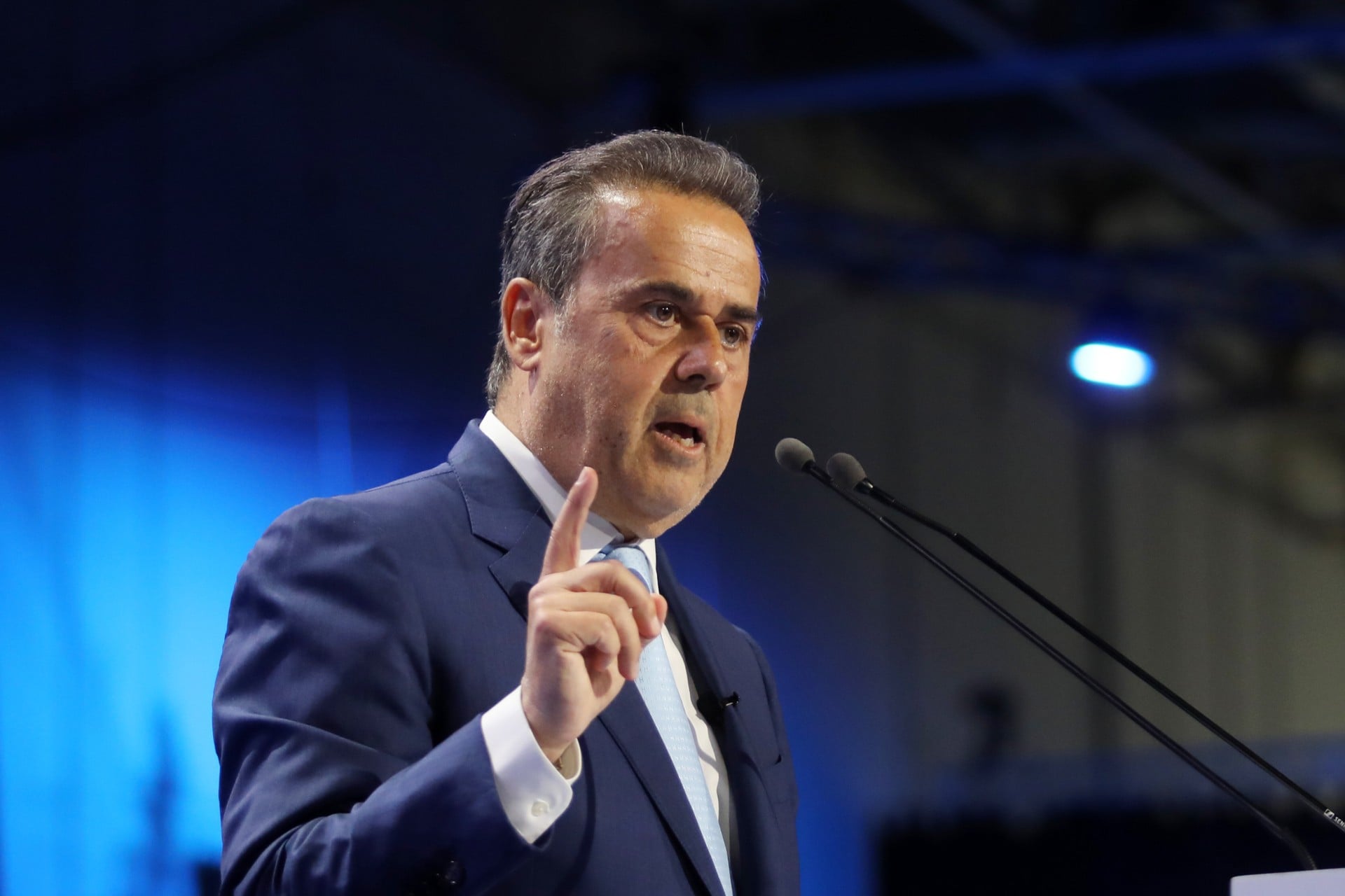 Στ. Παπασταύρου: Η παγκόσμια ναυτιλία ευθύνεται για λιγότερο
