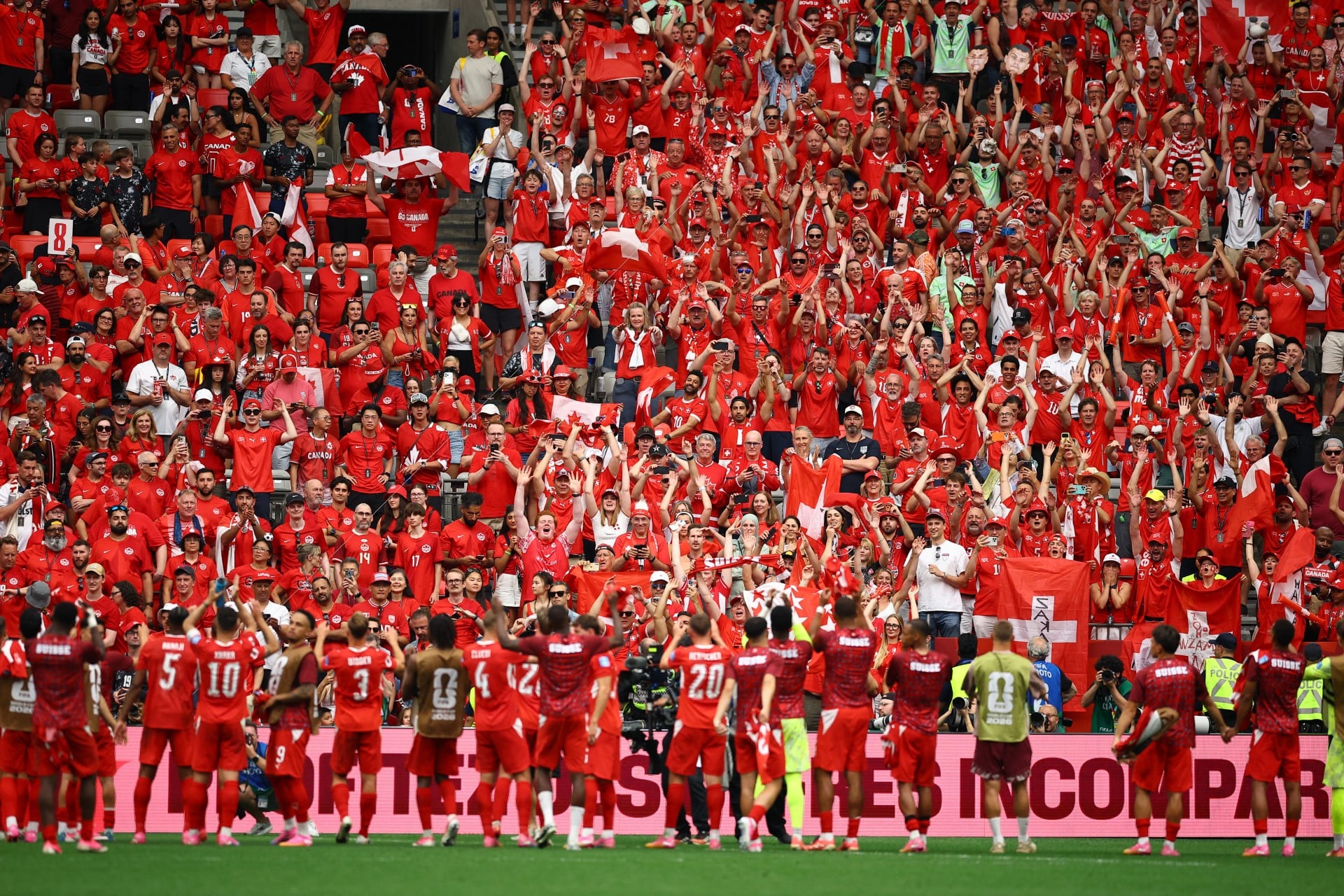 Ελβετικό «άλμα» πρωτιάς: Νίκη 2-1 επί του Καναδά και πρώτη θέση στον όμιλο