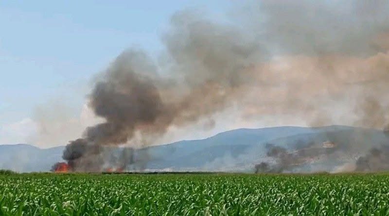 Οριοθετήθηκε η πυρκαγια στην Κερατέα – Συνεχής εικ