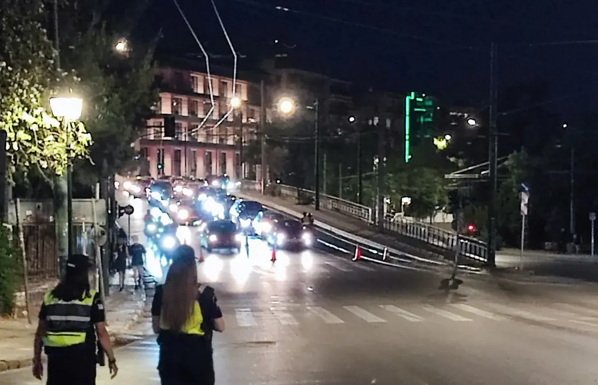 Τροχαία Αττικής: 24 συλλήψεις οδηγών, πάνω από 5.700 κλήσεις στο πενθήμερο